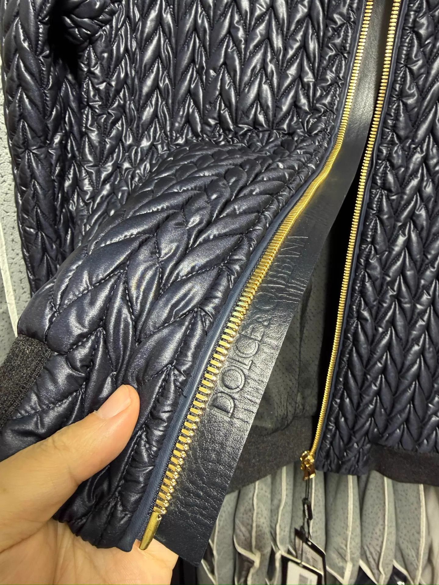 Dolce & Gabbana DG quilted padded slim navy blue jacket size 50 Size US M / EU 48-50 / 2 - 6 Thumbnail