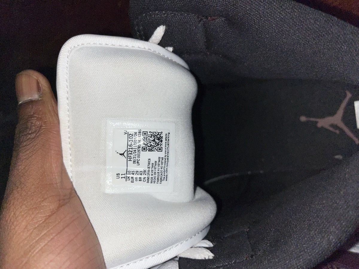 Nike Custom Jordan 1 Size US 11 / EU 44 - 7 Thumbnail