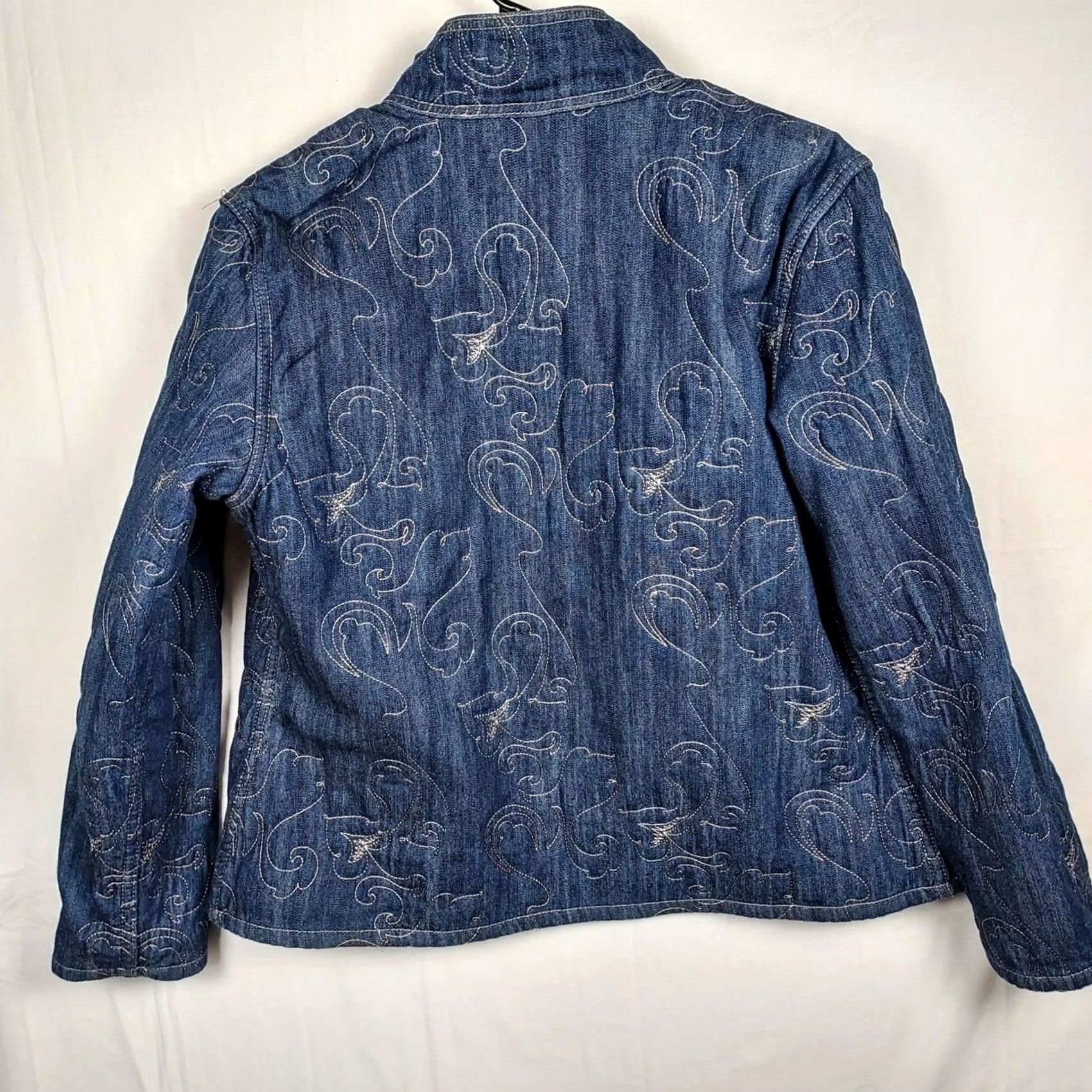 Vintage Chico's Reversible Quilted Jacket Denim Paisley Embroidered Size 2 Blue Jacket Women Regular Spring Fall Size XS / US 0-2 / IT 36-38 - 3 Thumbnail