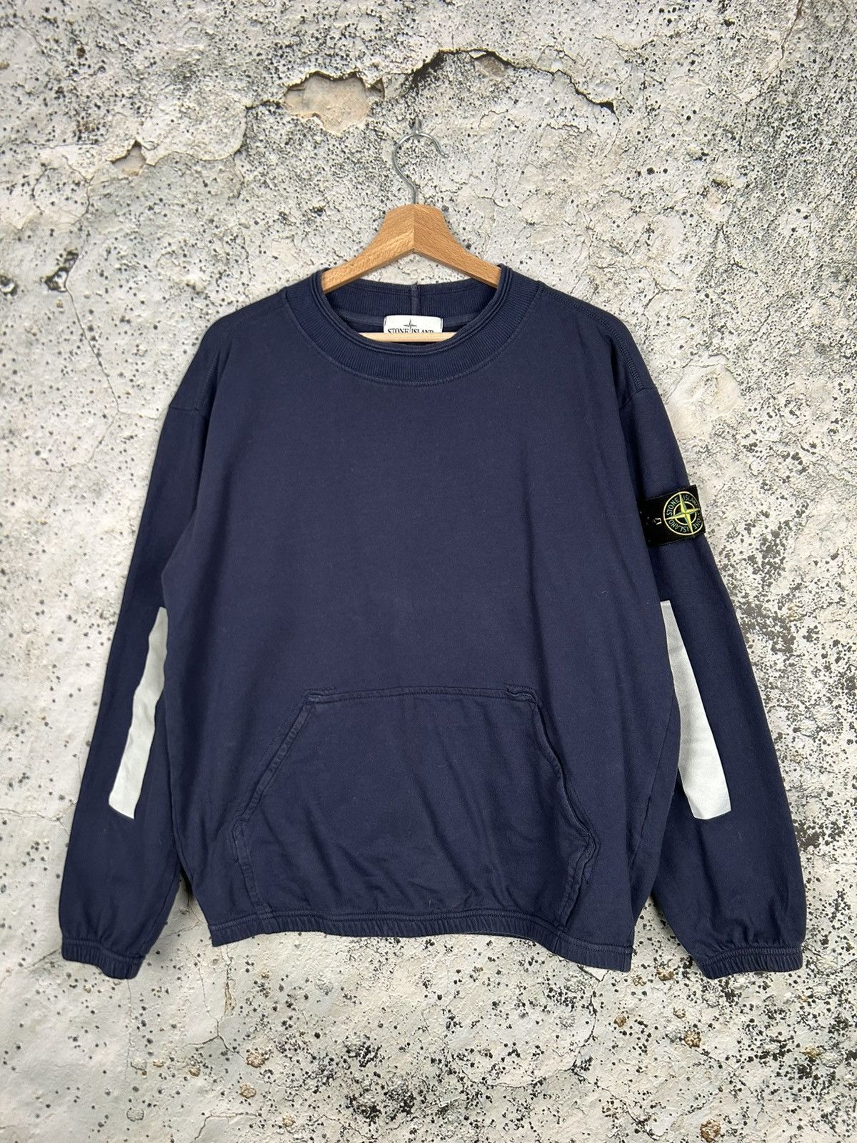 Stone Island Stone Island Vintage Navy Crewneck Archive Avant Garde Rare Size US M / EU 48-50 / 2 - 1 Thumbnail