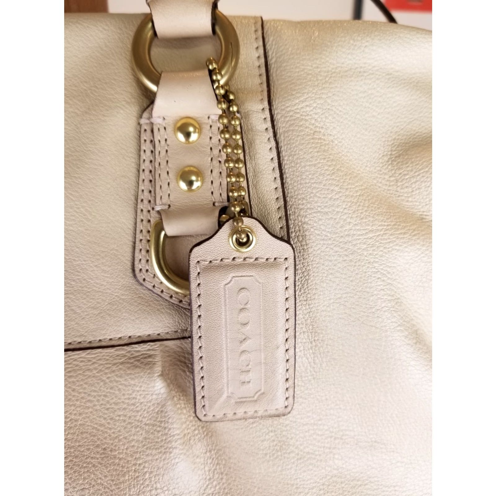 Coach VINTAGE COACH BEIGE LEATHER SHOULDER HAND BAG SZ 18'X10'X7' F15447 Size ONE SIZE - 3 Thumbnail