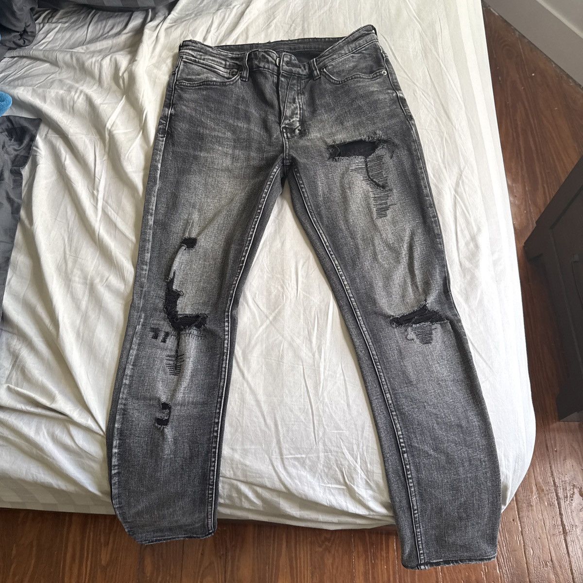 Ksubi Ksubi skinny jeans,grey,ripped Size US 31 - 1 Thumbnail