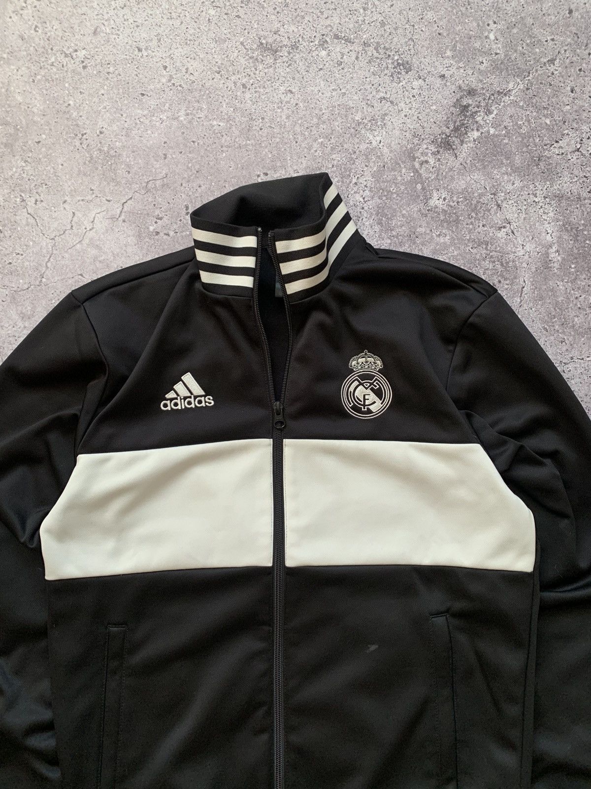 Adidas 🔥ADIDAS REAL MADRID 2018/2019 BLOCKCORE TRACK JACKET Size US S / EU 44-46 / 1 - 3 Thumbnail