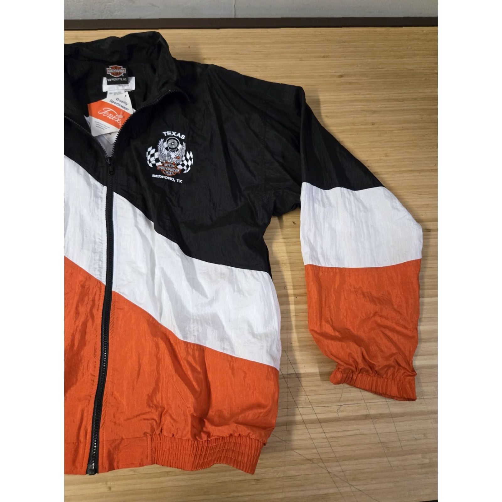 Harley Davidson VINTAGE Harley-Davidson Jacket Mens Large Nylon Texas Bedford 90s Windbreaker Black Orange White Zip Embroidered Logo Zipper Full Zip Lined Size US L / EU 52-54 / 3 - 2 Thumbnail