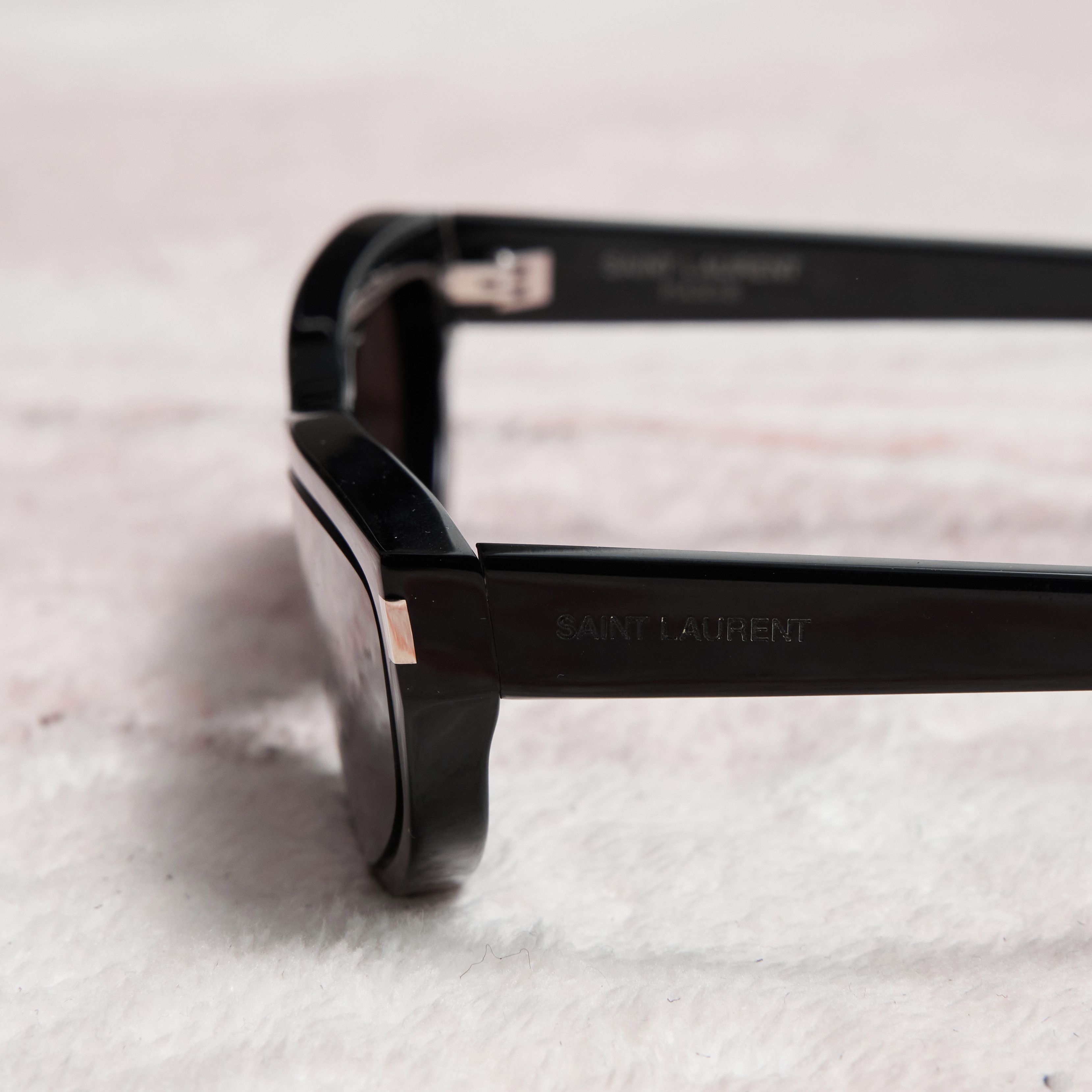 Yves Saint Laurent SAINT LAURENT SL 634 NOVA 001 Sunglasses BLACK Size ONE SIZE - 4 Thumbnail