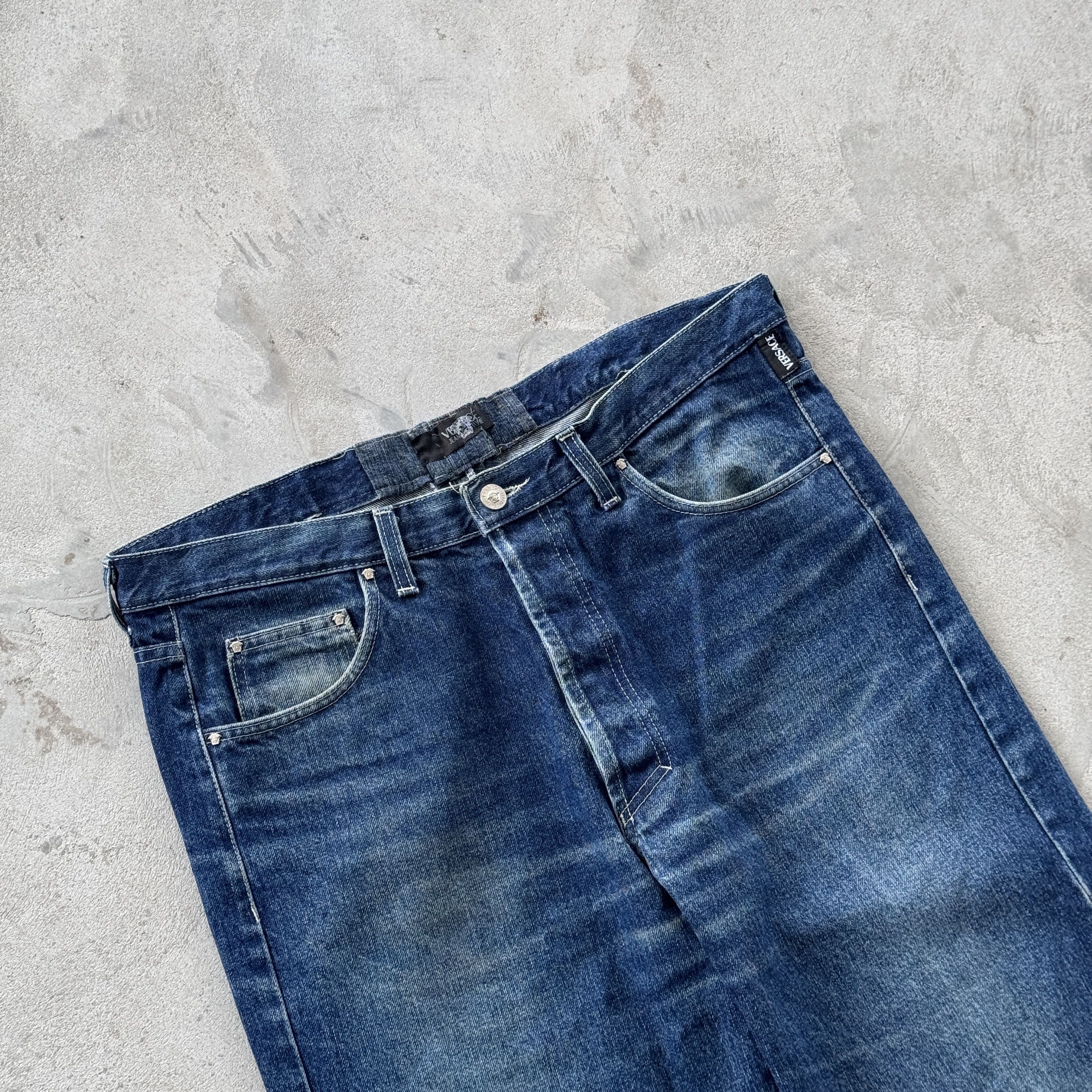 Versace Vintage Versace Couture Dark Wash Faded Loose Baggy Wide Leg Size US 36 / EU 52 - 5 Thumbnail