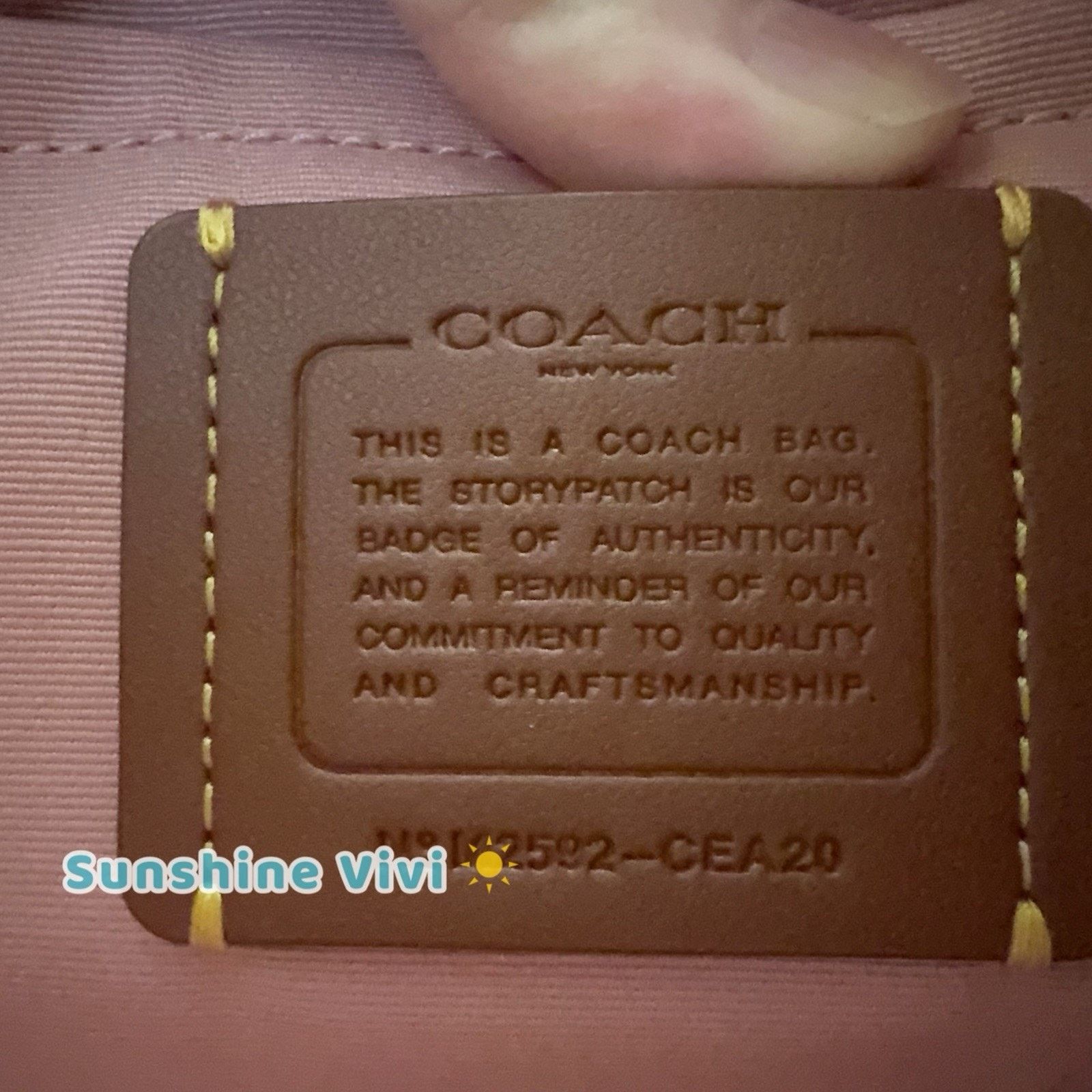 Coach NWT Coach Gold Powder Pink Teri Shoulder Bag Charms CEA20 Size ONE SIZE - 7 Thumbnail