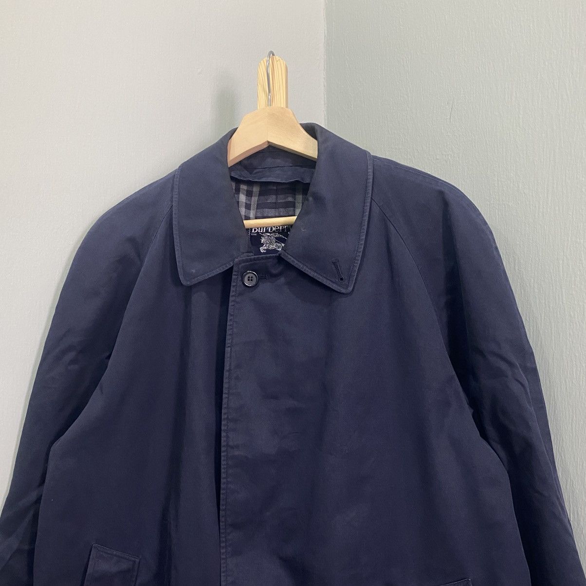 Burberry VTG Burberry Navy Balmacaan Coat Nova Check Lining England Size US L / EU 52-54 / 3 - 4 Thumbnail