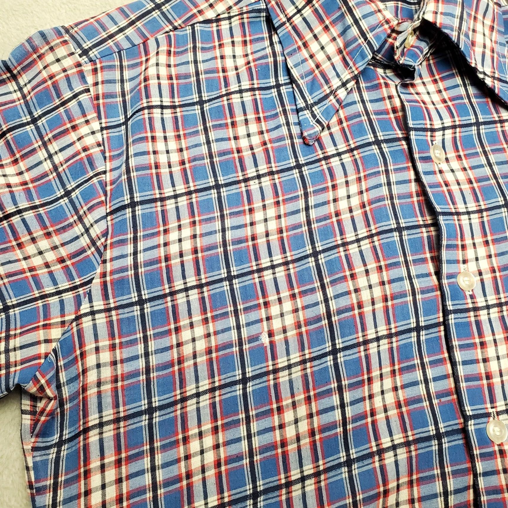 Vintage VINTAGE Towncraft Shirt Men M Blue Plaid Button Short Sleeve Casual JCPenney Weathered/Occasion Size US M / EU 48-50 / 2 - 4 Thumbnail