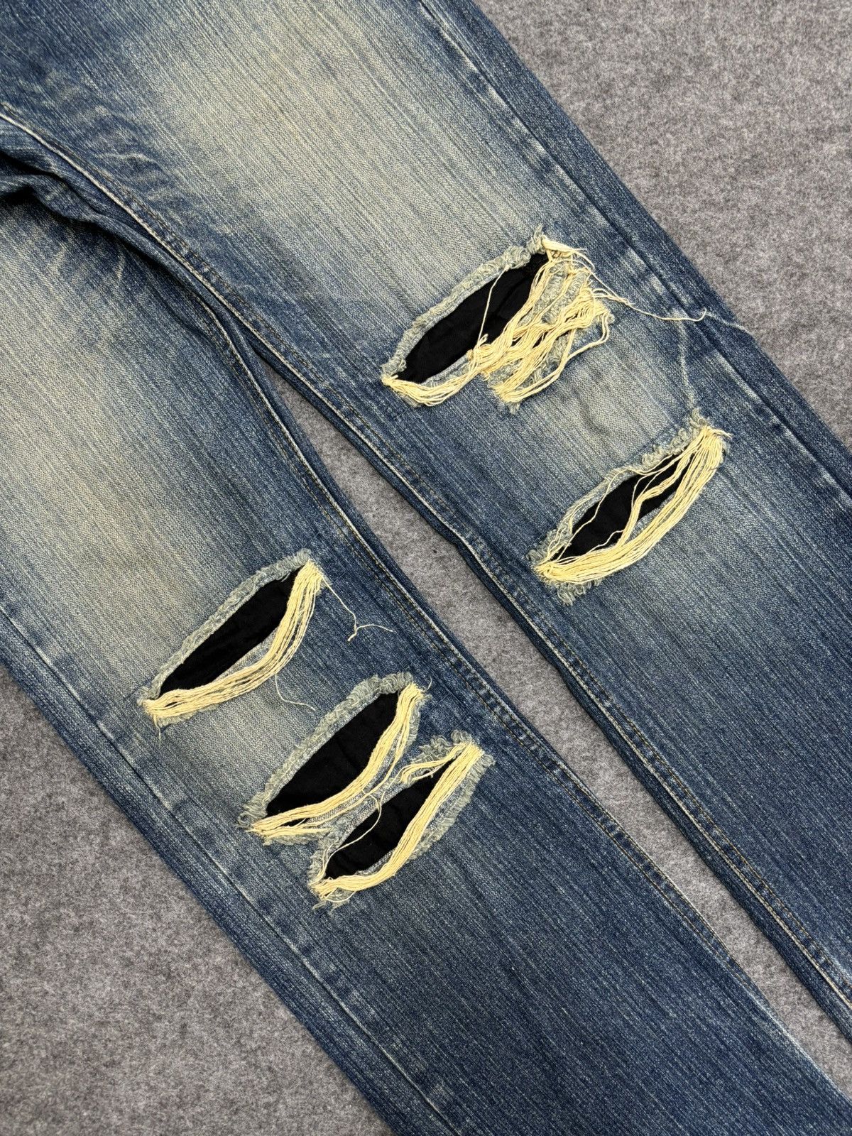 Japanese Brand 💥Insane Japan Style💥limited I💀Rock Distressed Denim F515 Size US 32 / EU 48 - 9 Thumbnail