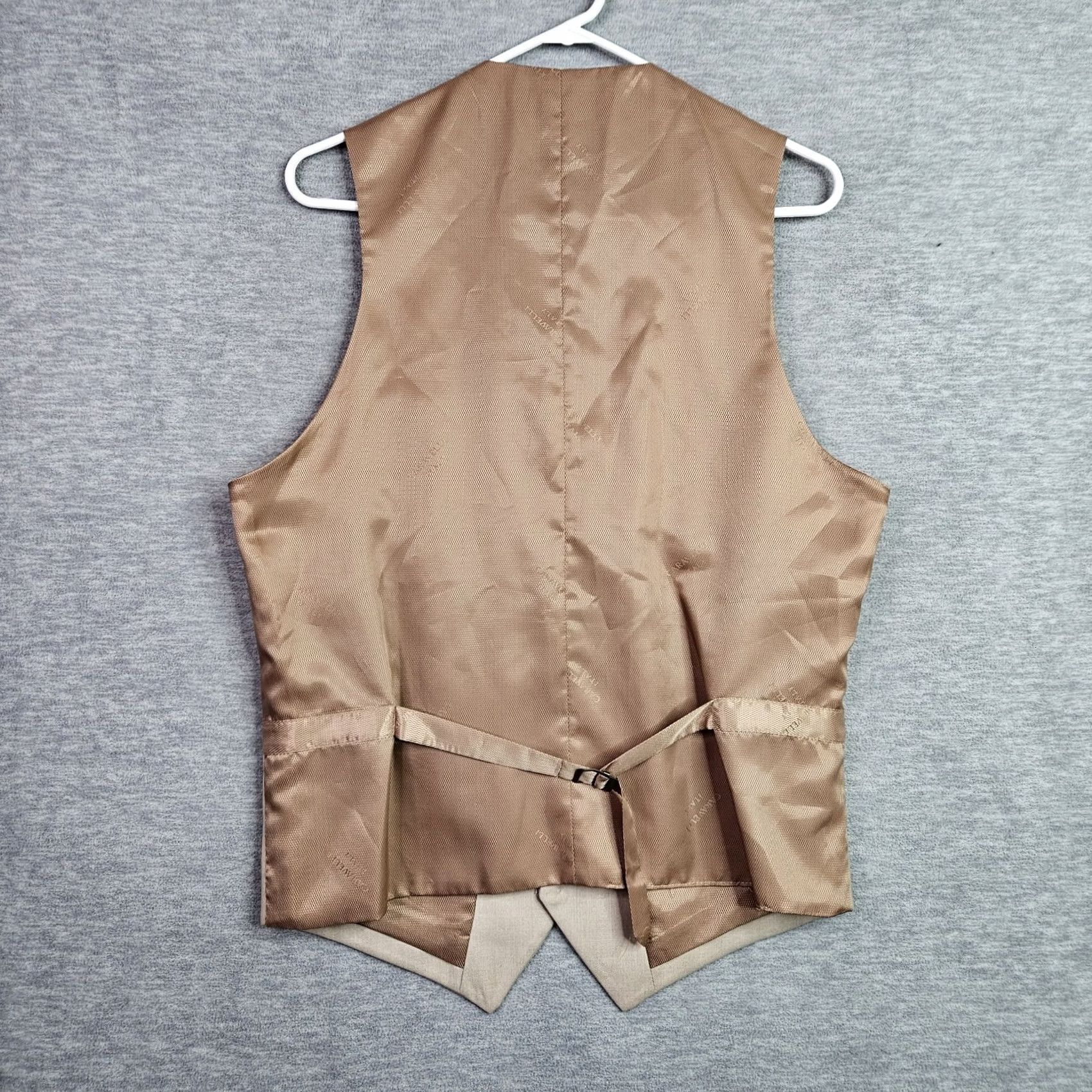 Vintage Caravelli Mens Vest Lined Beige Button Up Item 40 Regular Size 40L 30W Beige Vest Men Button Up Lined All Seasons Casual Business Formal Caravelli Size US XXS / EU 40 - 2 Thumbnail