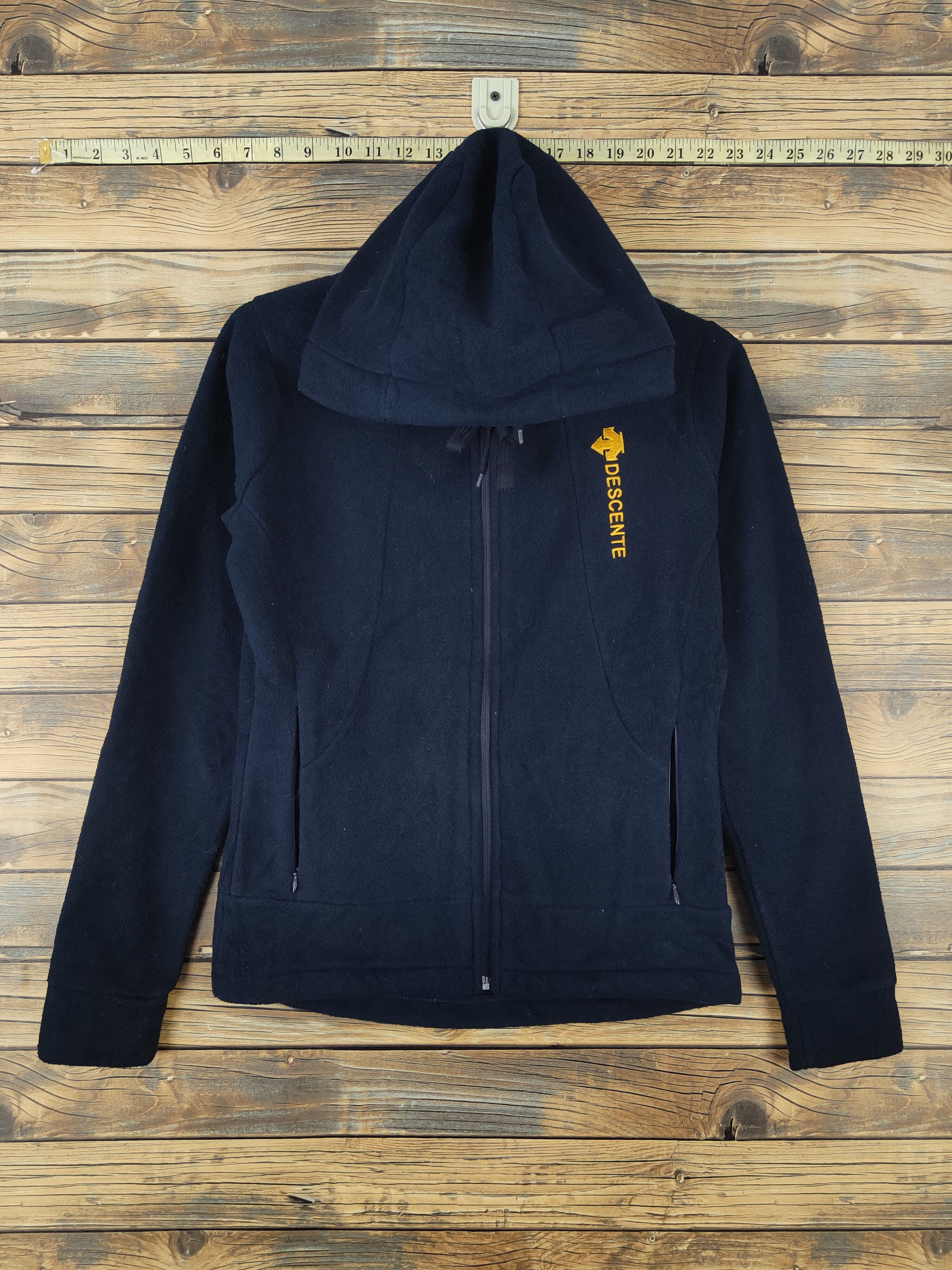 Descente × Japanese Brand × Vintage Descente Navy Hoodie Sweaters #W1135 Size US S / EU 44-46 / 1 - 1 Thumbnail