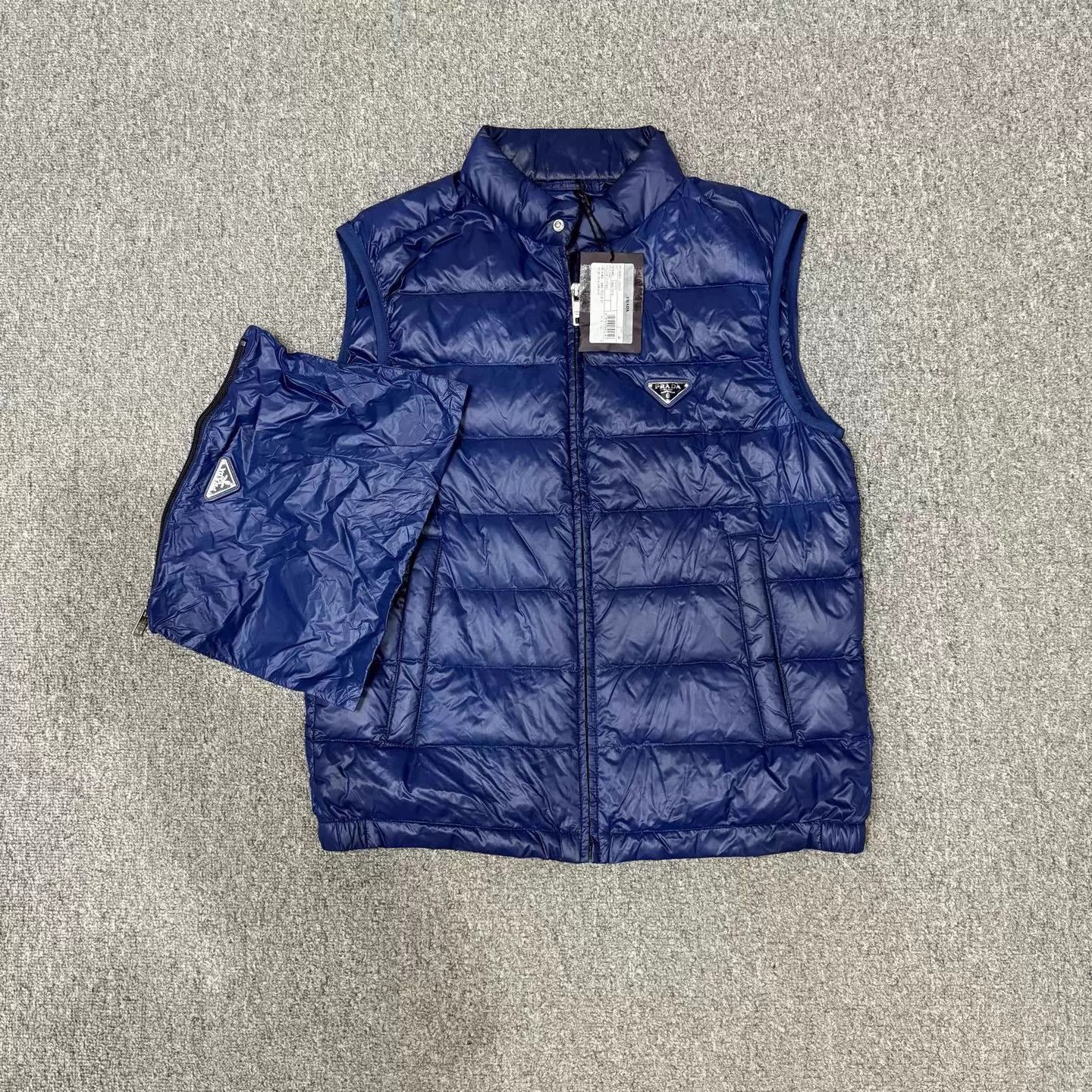 Prada Blue Puffer Vest - Size M Size US M / EU 48-50 / 2 - 1 Thumbnail