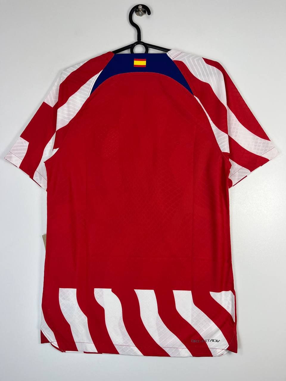Nike Nike Atletico Madrid Home Jersey 2022/23 Red White Size S Size US S / EU 44-46 / 1 - 8 Thumbnail