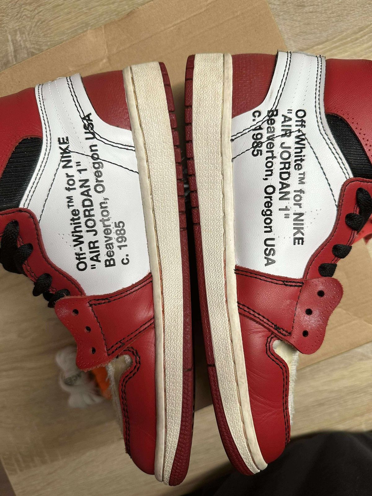Jordan Brand × Off-White Jordan 1 x Off White Chicago Size US 7 / EU 40 - 1 Thumbnail