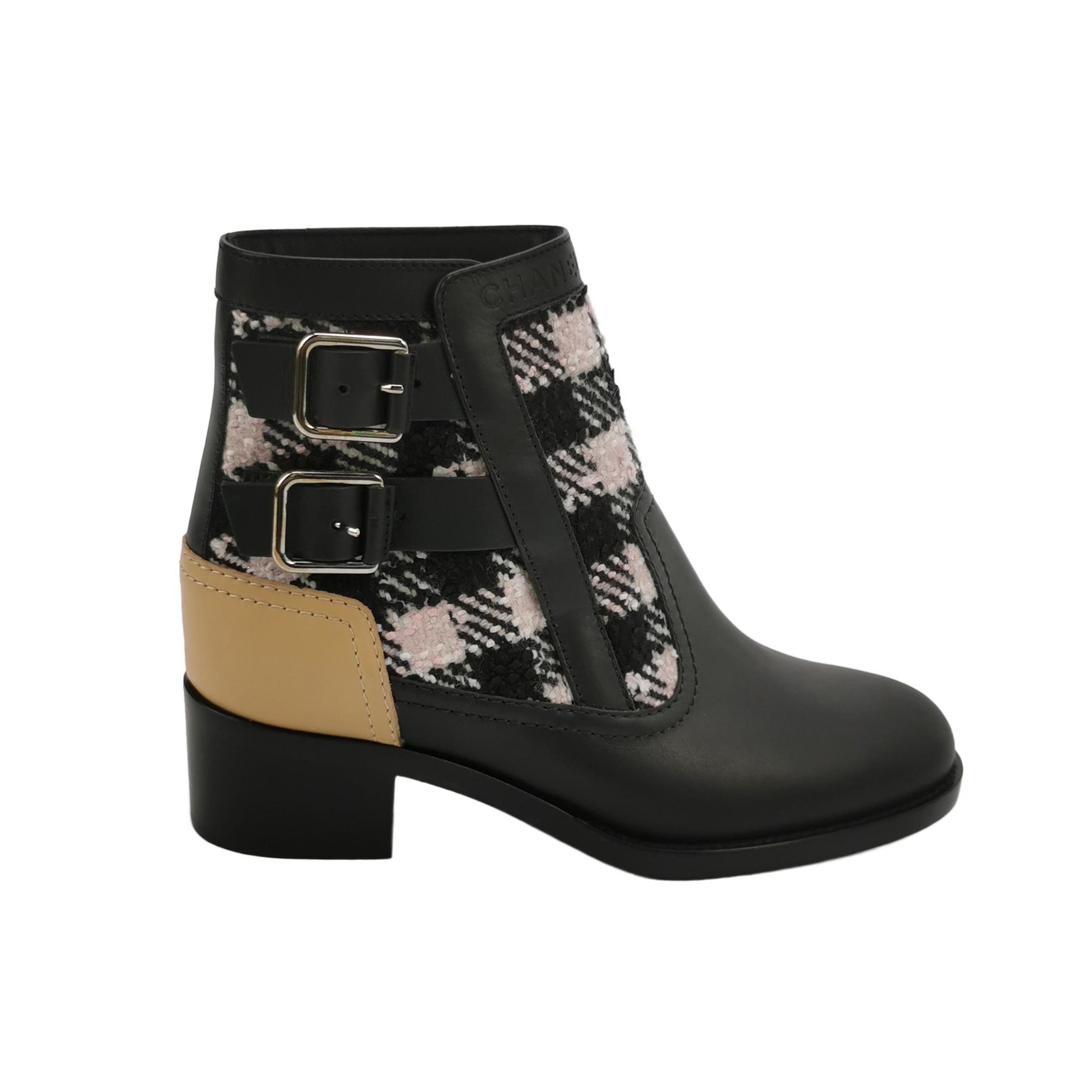 Chanel Chanel Women 5-5 Boots Size US 5.5 / IT 35.5 - 1 Thumbnail