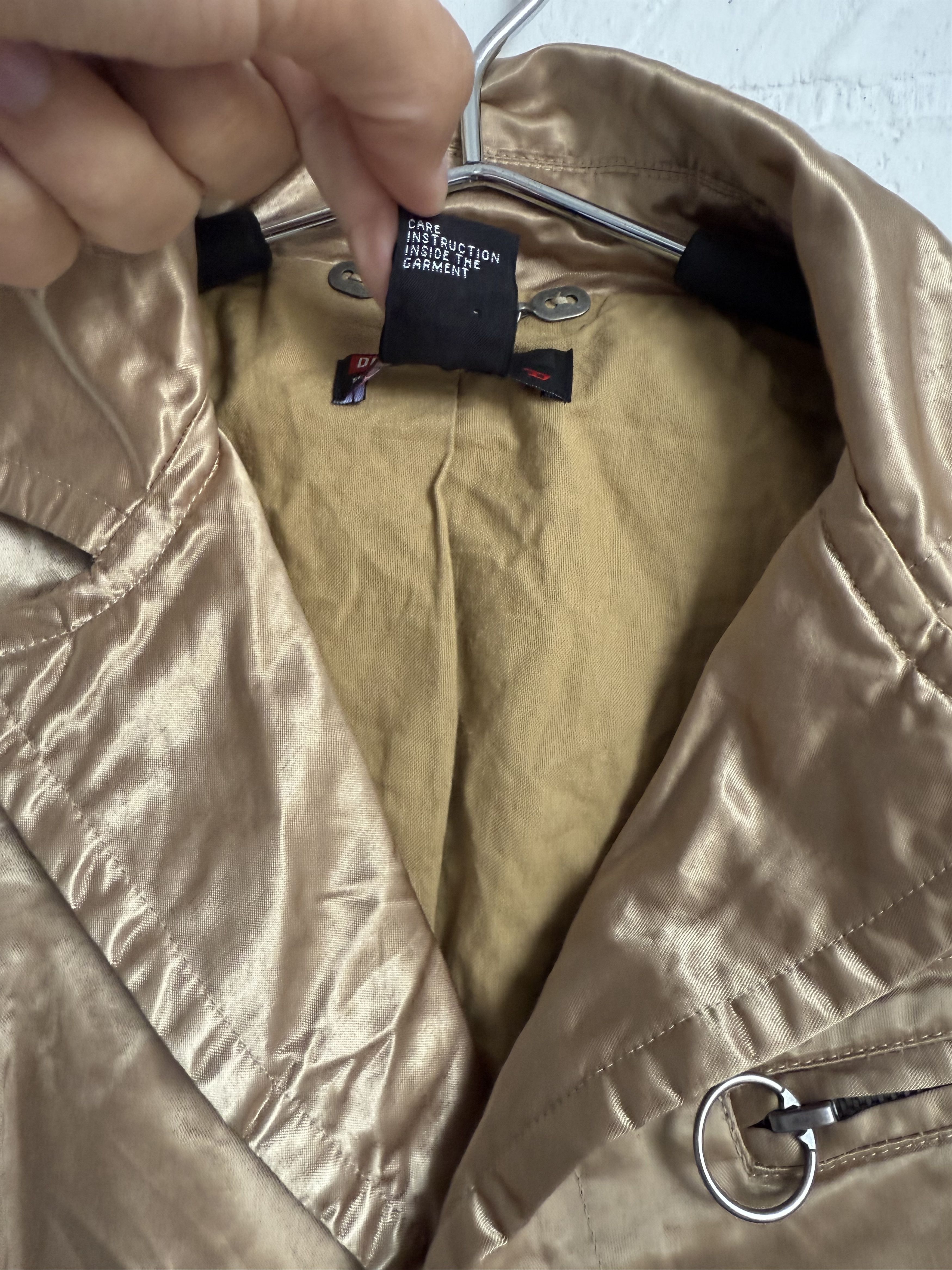 Diesel Vintage DIESEL gold blazer jacket king and queen y2k Size L / US 10 / IT 46 - 6 Thumbnail