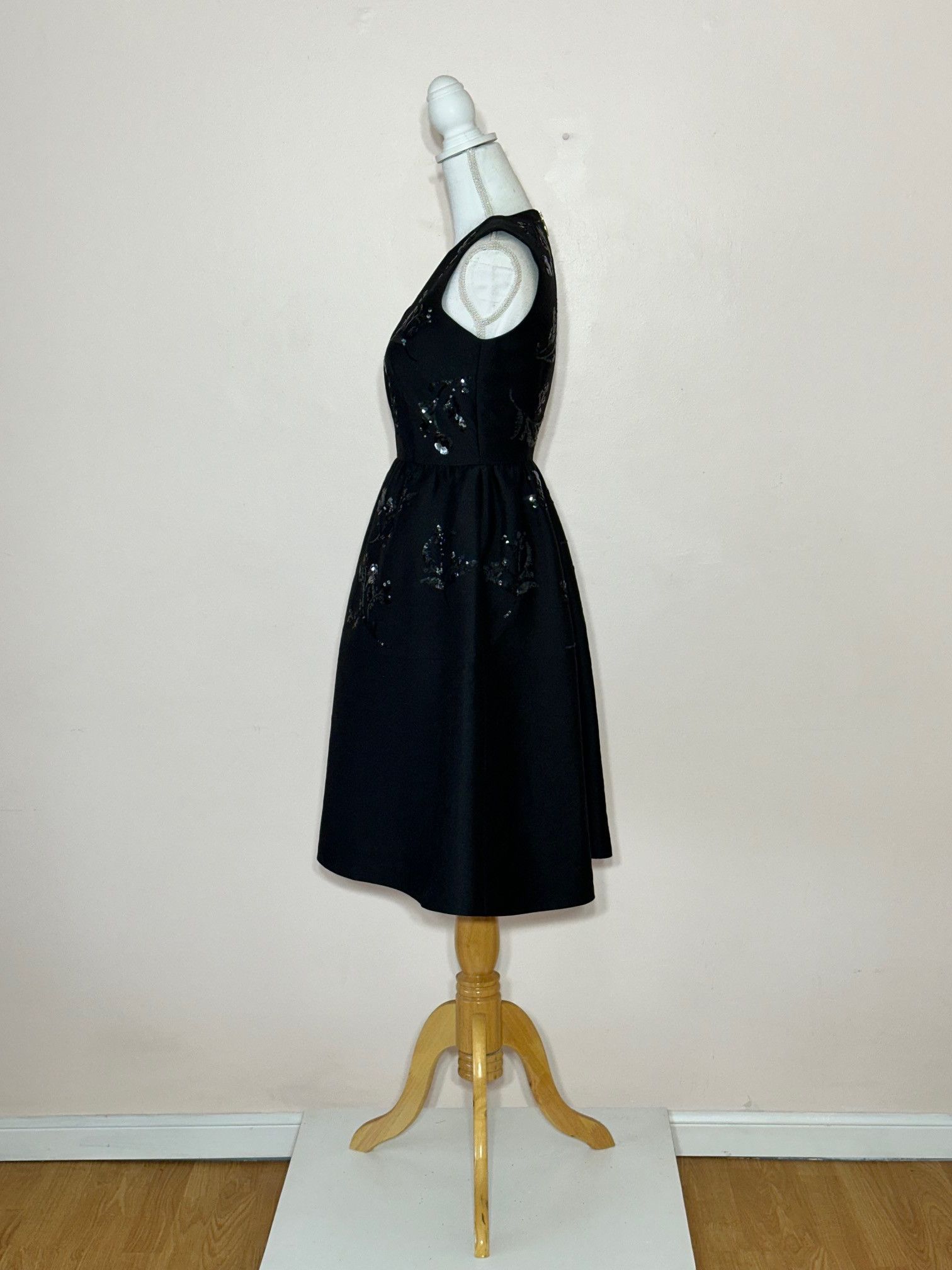 Kate Spade Kate Spade New York Bell Dress Size XS / US 0-2 / IT 36-38 - 7 Thumbnail