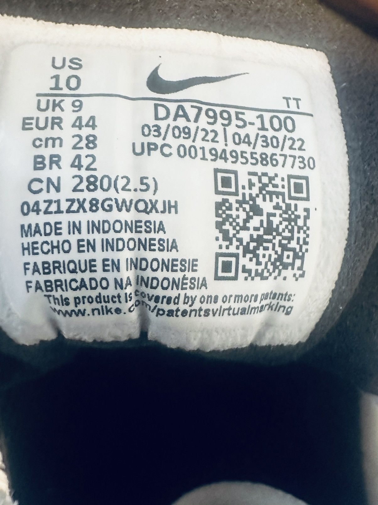 Nike Nike Size US 10.5 / EU 43-44 - 4 Thumbnail