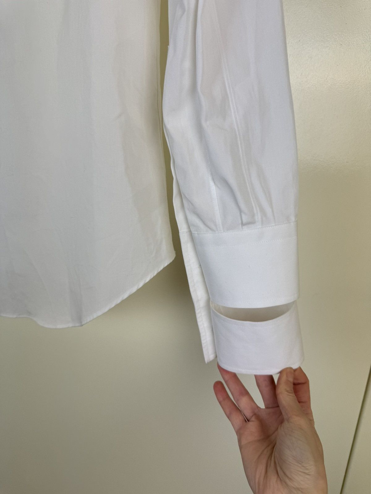 Alexander McQueen Alexander McQueen white poplin cotton classic shirt logo Size US S / EU 44-46 / 1 - 14 Thumbnail