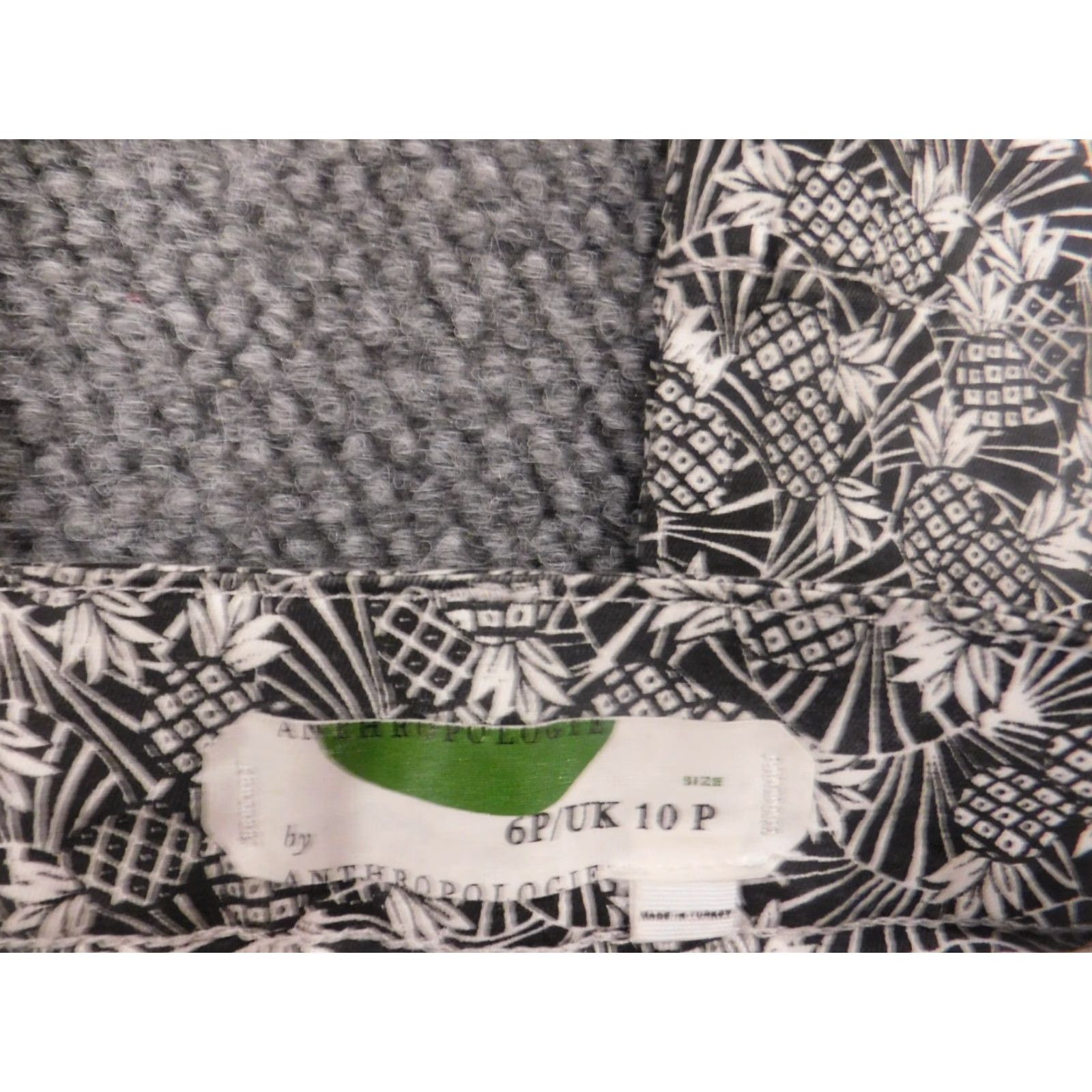 Anthropologie Anthropologie Womens Pants 10P Petites Black Floral Straight Chino Graphic Print Pants Size 32" / US 10 / IT 46 - 2 Thumbnail