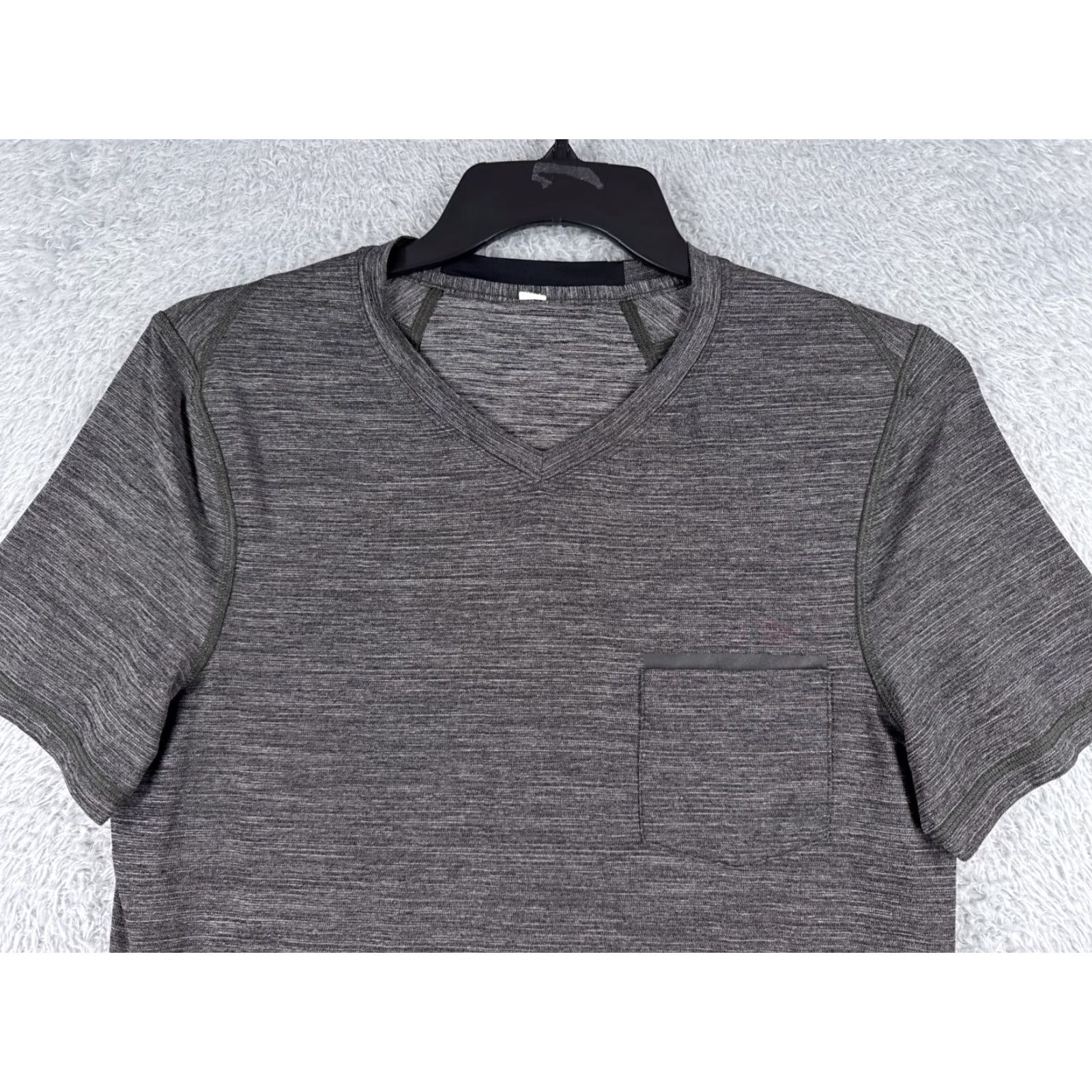 Lululemon Lululemon Shirt Men Small Gray Short Sleeve V-Neck Pocket Gym Workout Casual Shirt Mens Small Gray V-Neck Short Sleeve Pocket Size US S / EU 44-46 / 1 - 4 Thumbnail