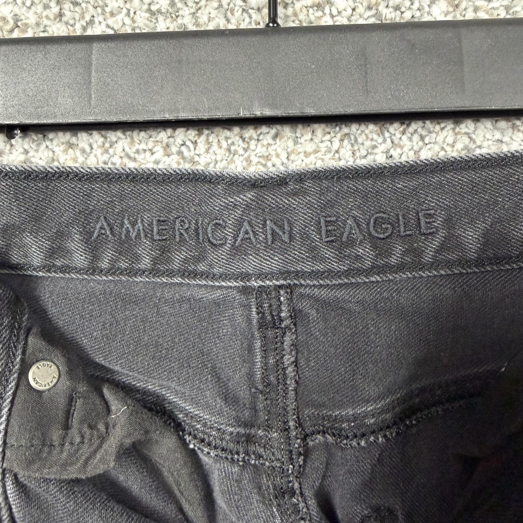 American Eagle Outfitters American Eagle Outfitters Relaxed Mom Jeans Womens 4 Long Black Distressed Denim Indie Edgy Jeans Trousers Footwear Not Included Size 27" / US 4 / IT 40 - 7 Thumbnail
