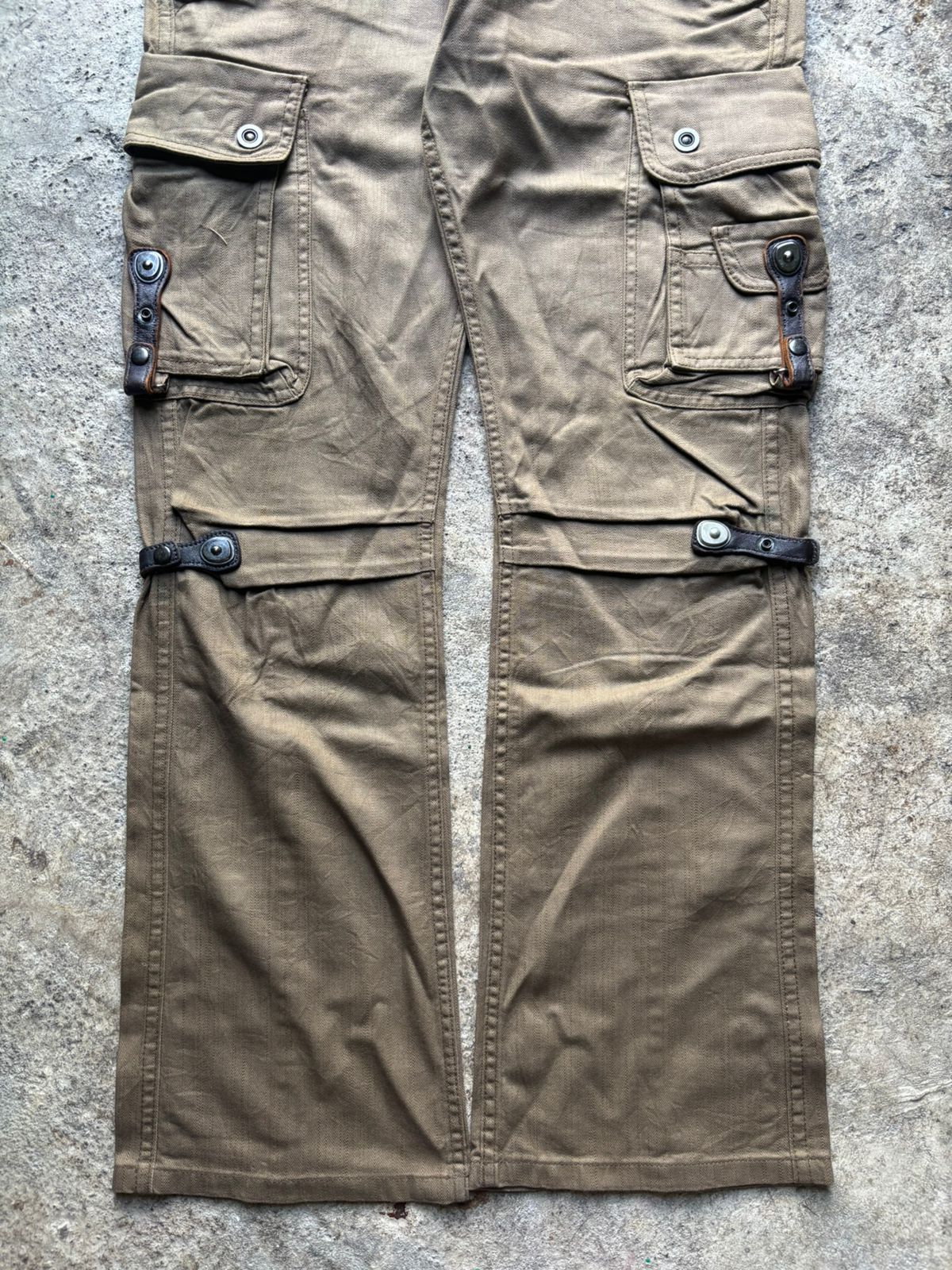 Tornado Mart 2000s Tornado Mart Multipocket Bondage Cargo Pants Size US 34 / EU 50 - 6 Thumbnail