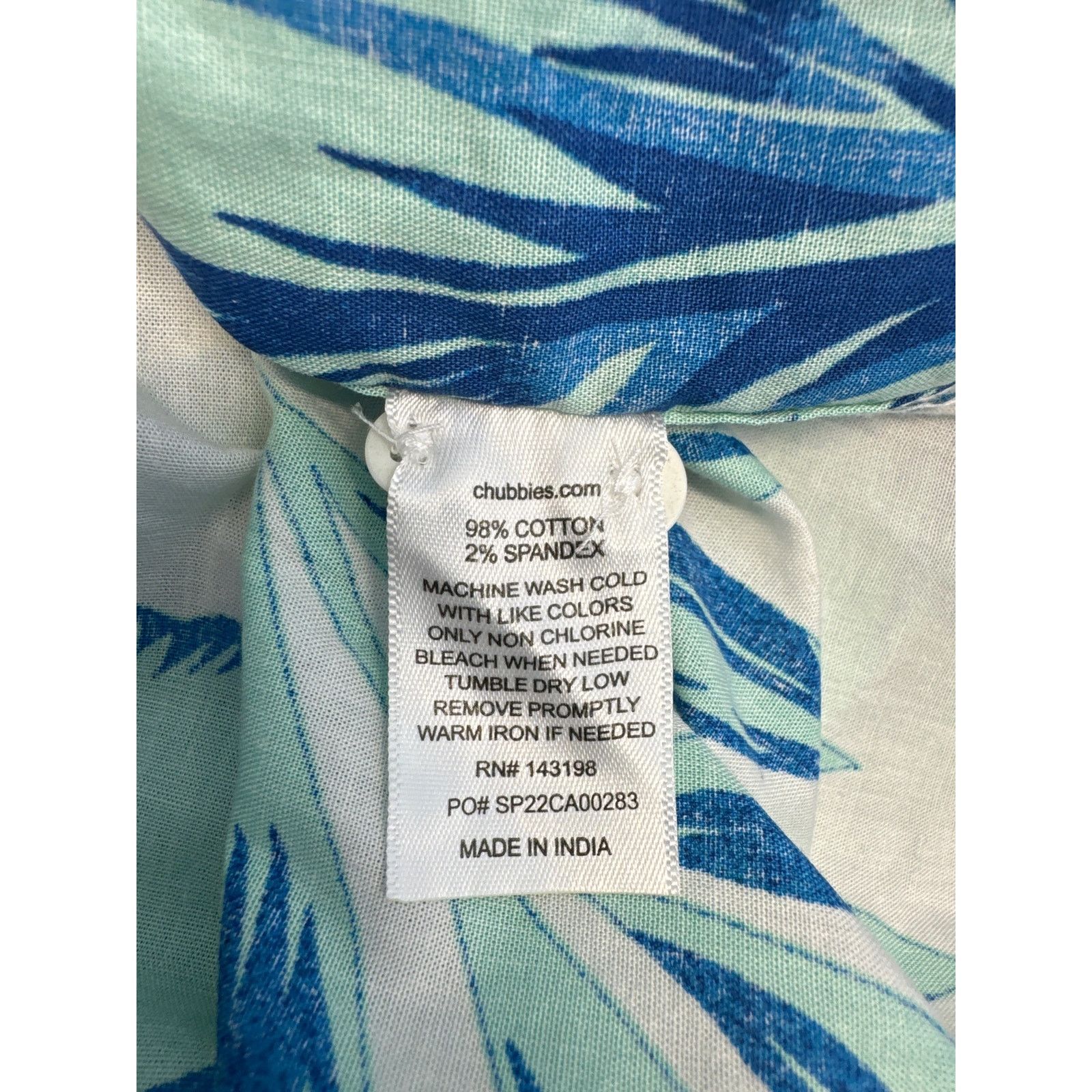 Chubbies Chubbies Friday White Blue Short Sleeve Button-up men sz L Size US L / EU 52-54 / 3 - 7 Thumbnail