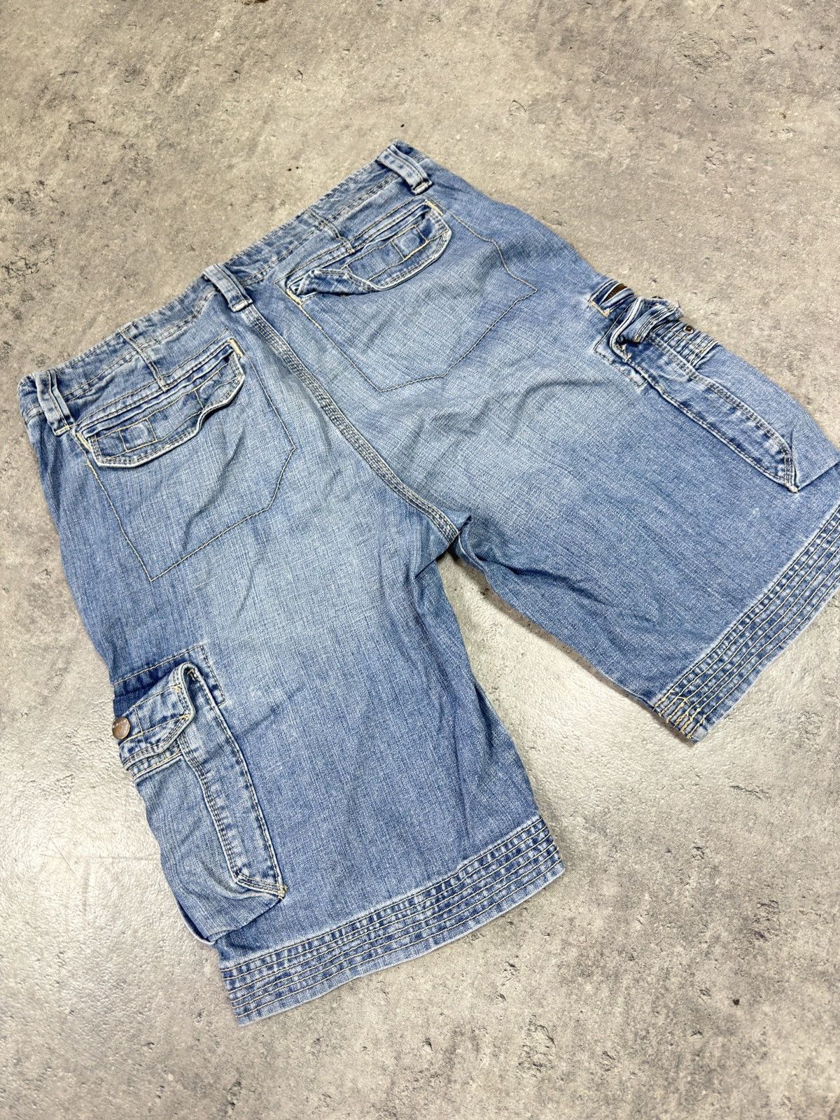 Japanese Brand × Undercover ᶠᵃⁿᶜʸᵍᵘʸ TRASHED 90s Jorts Vintage Denim Shorts Jeans D Size US 32 / EU 48 - 5 Thumbnail