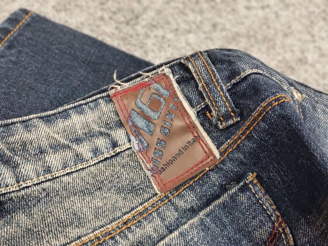 Miss Sixty Rare Vintage Y2K Miss Sixty Faded Denim Embroidered Jeans Size 28" / US 6 / IT 42 - 12 Thumbnail