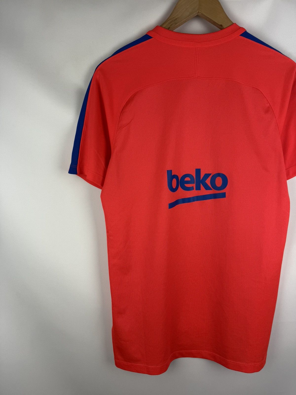 Nike Nike FC Barcelona 20016 / 17 Training Soccer Jersey Shirt Size US M / EU 48-50 / 2 - 17 Thumbnail