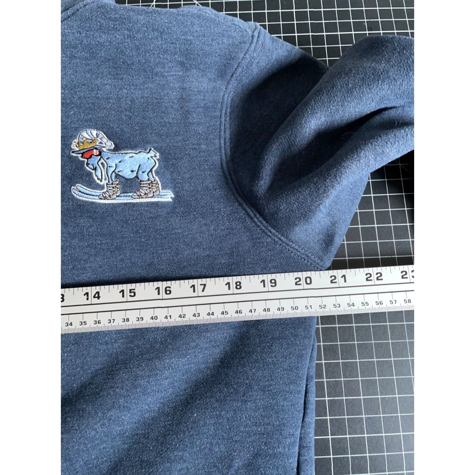 Vintage GOAT USA Hoodie Adult Small Blue Pullover Embroidered Mountain Club Sweatshirt Size US S / EU 44-46 / 1 - 5 Thumbnail
