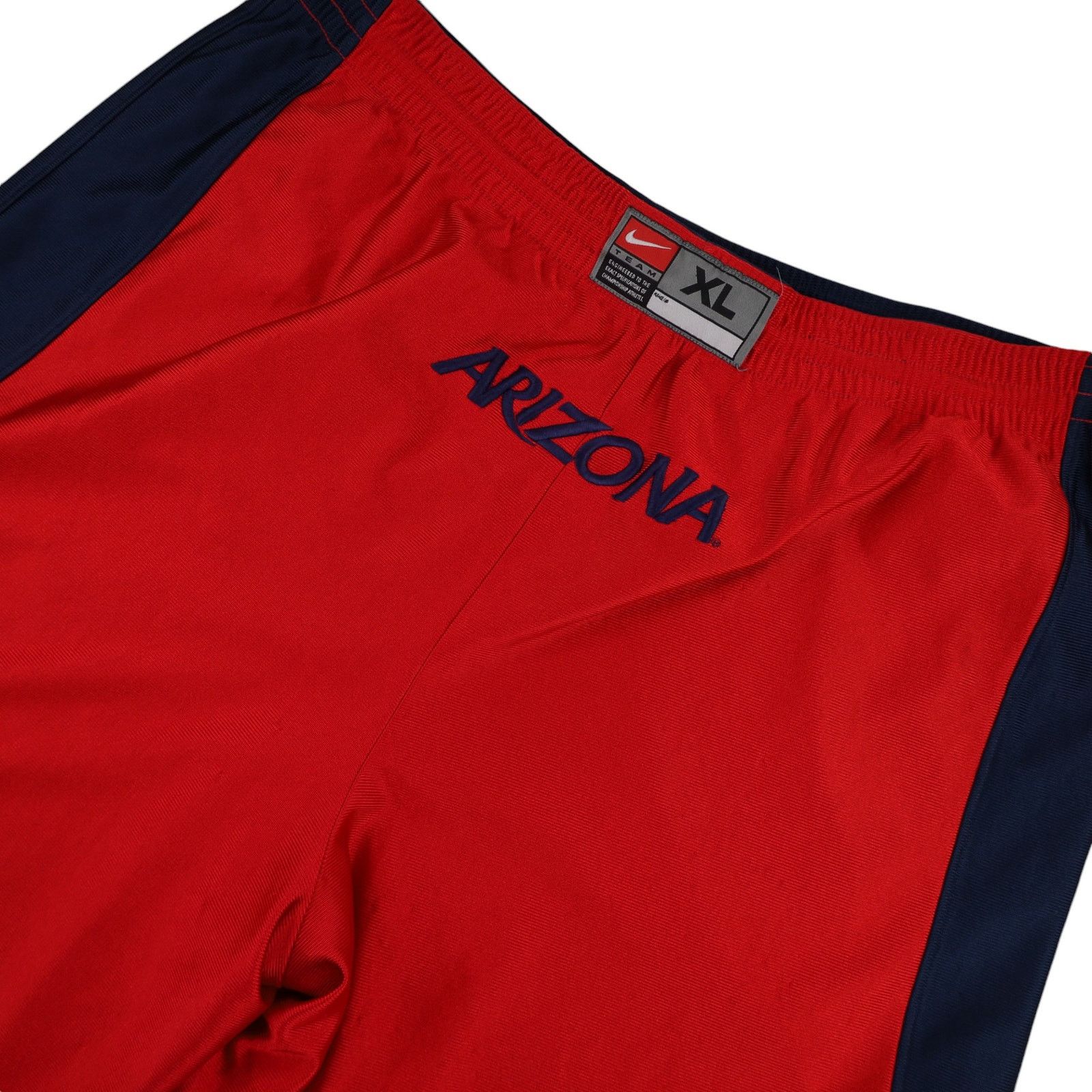Nike × Vintage VTG Nike University of Arizona Reversible Basketball Shorts Size US 40 / EU 56 - 13 Thumbnail