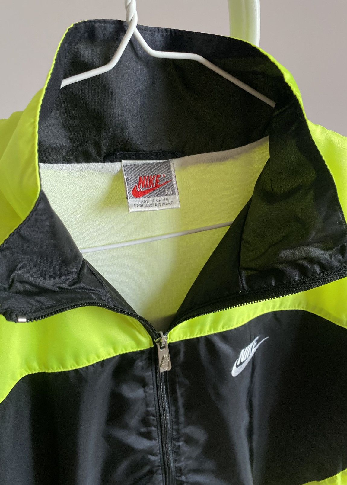 Nike M Vintage Nike International Nylon Tracksuit Jacket Pants 90 Size 48R - 10 Thumbnail