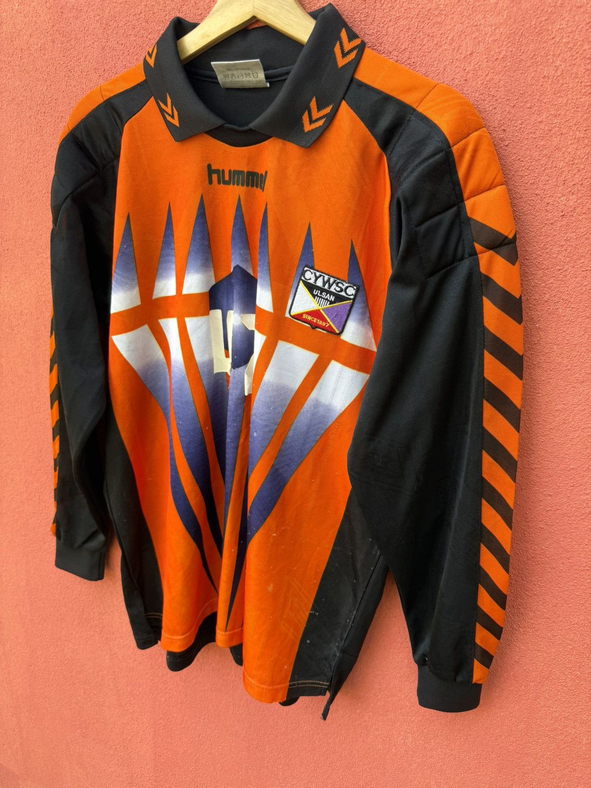 Hummel CYWSC Ulsan FC Size US XL / EU 56 / 4 - 2 Thumbnail