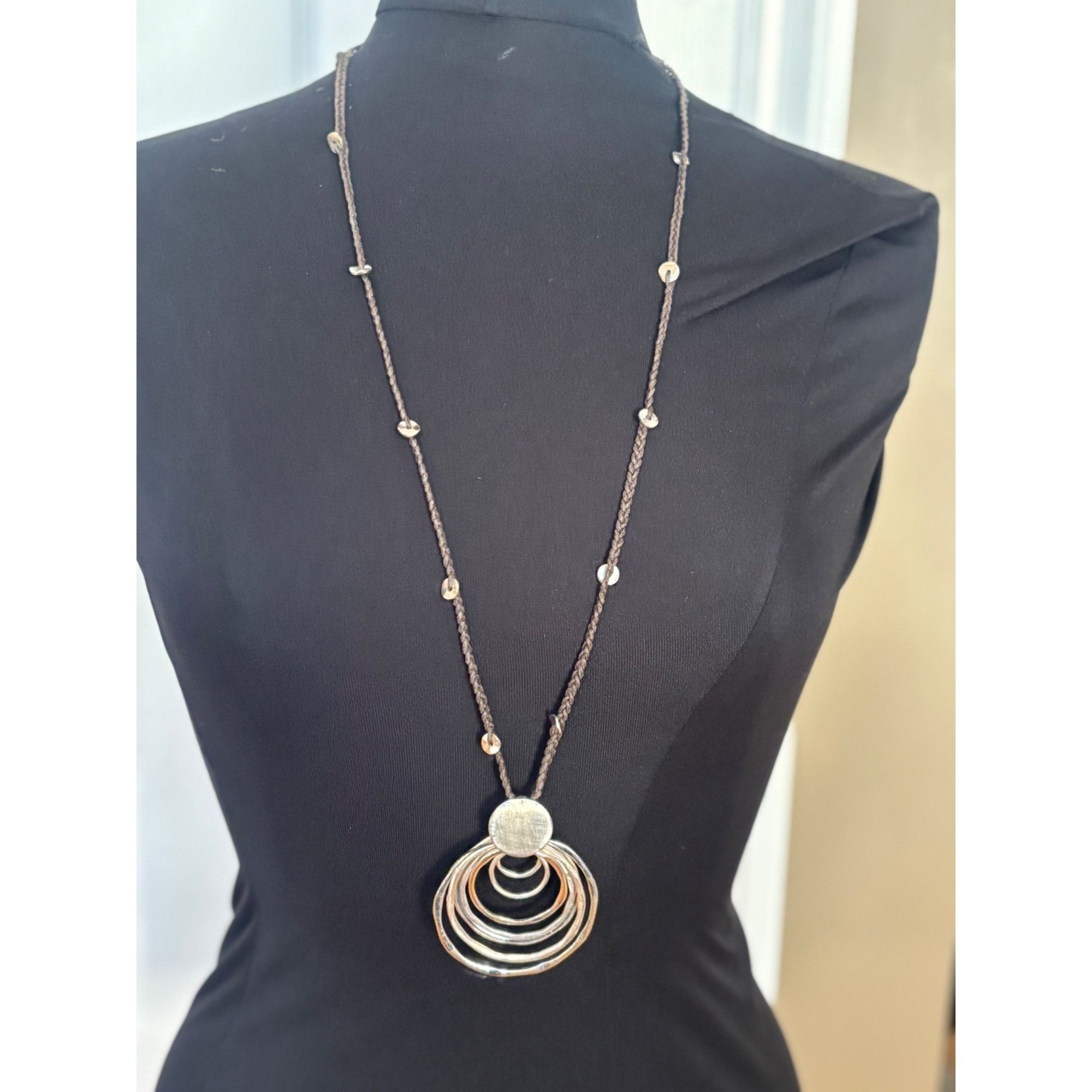 Other Silver-Tone Multi-Ring Pendant Necklace On Black Braided Co Size ONE SIZE - 8 Thumbnail