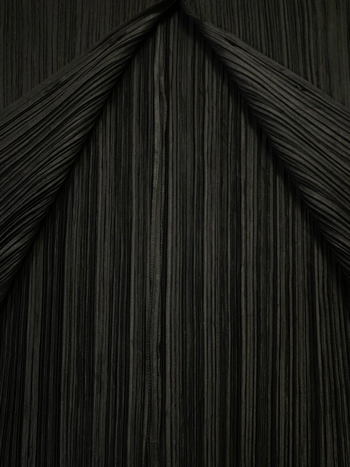 Issey Miyake Pleats Please Pleated Basics Button Ups Size L / US 10 / IT 46 - 16 Thumbnail