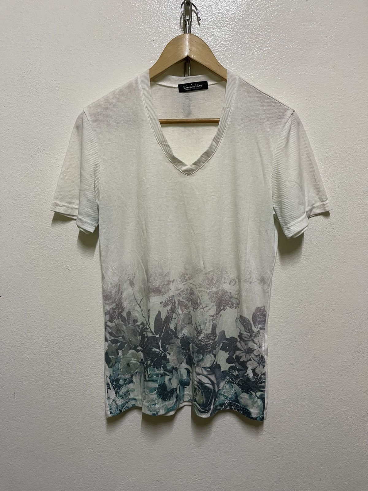 Japanese Brand × Tornado Mart Tornado Mart V Neck T Shirt Japan Size US L / EU 52-54 / 3 - 1 Thumbnail
