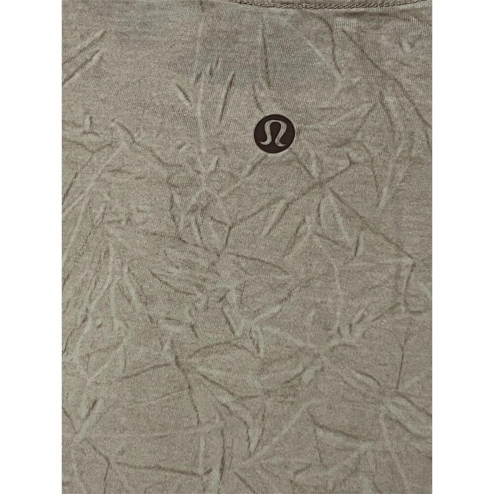 Lululemon Lululemon Size 6 White Crew Neck T-Shirt Short Sleeve Casual Size M / US 6-8 / IT 42-44 - 5 Thumbnail