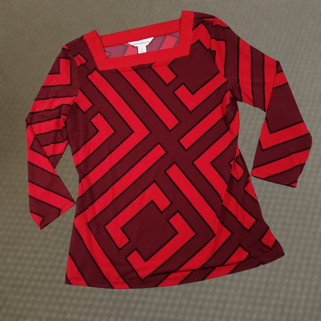 Liz Claiborne Liz Claiborne Shirt Womens Small Red Geometric Square Neck 3/4 Sleeves Blouse Size S / US 4 / IT 40 - 1 Thumbnail