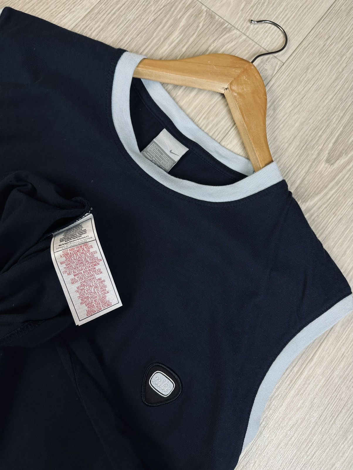 Nike × Vintage Vintage 90s Nike tank top y2k swoosh small logo Size US L / EU 52-54 / 3 - 4 Thumbnail