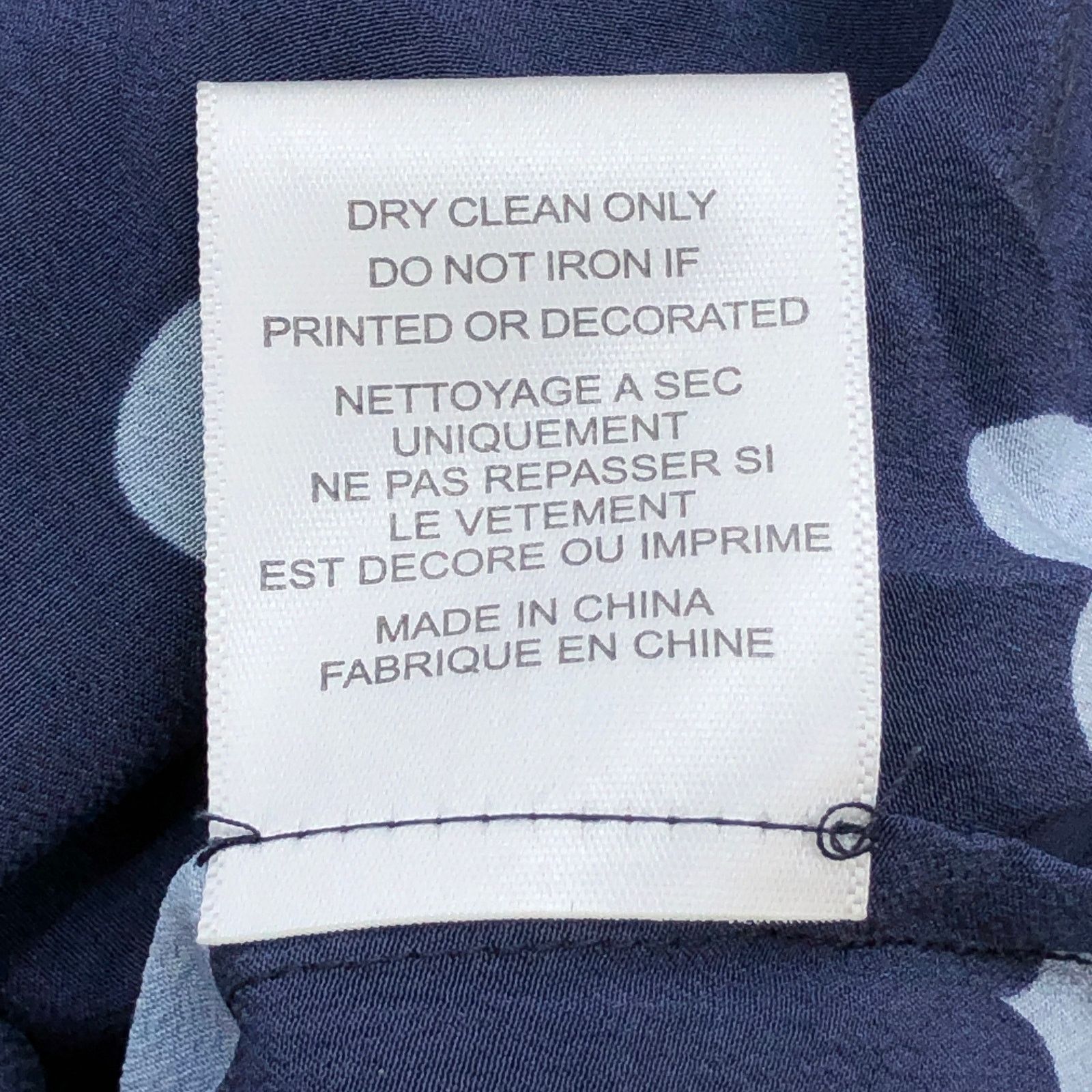Equipment Equipment Size S Top Mina Blouse Heart Print *TINY FLAW Size S / US 4 / IT 40 - 14 Thumbnail