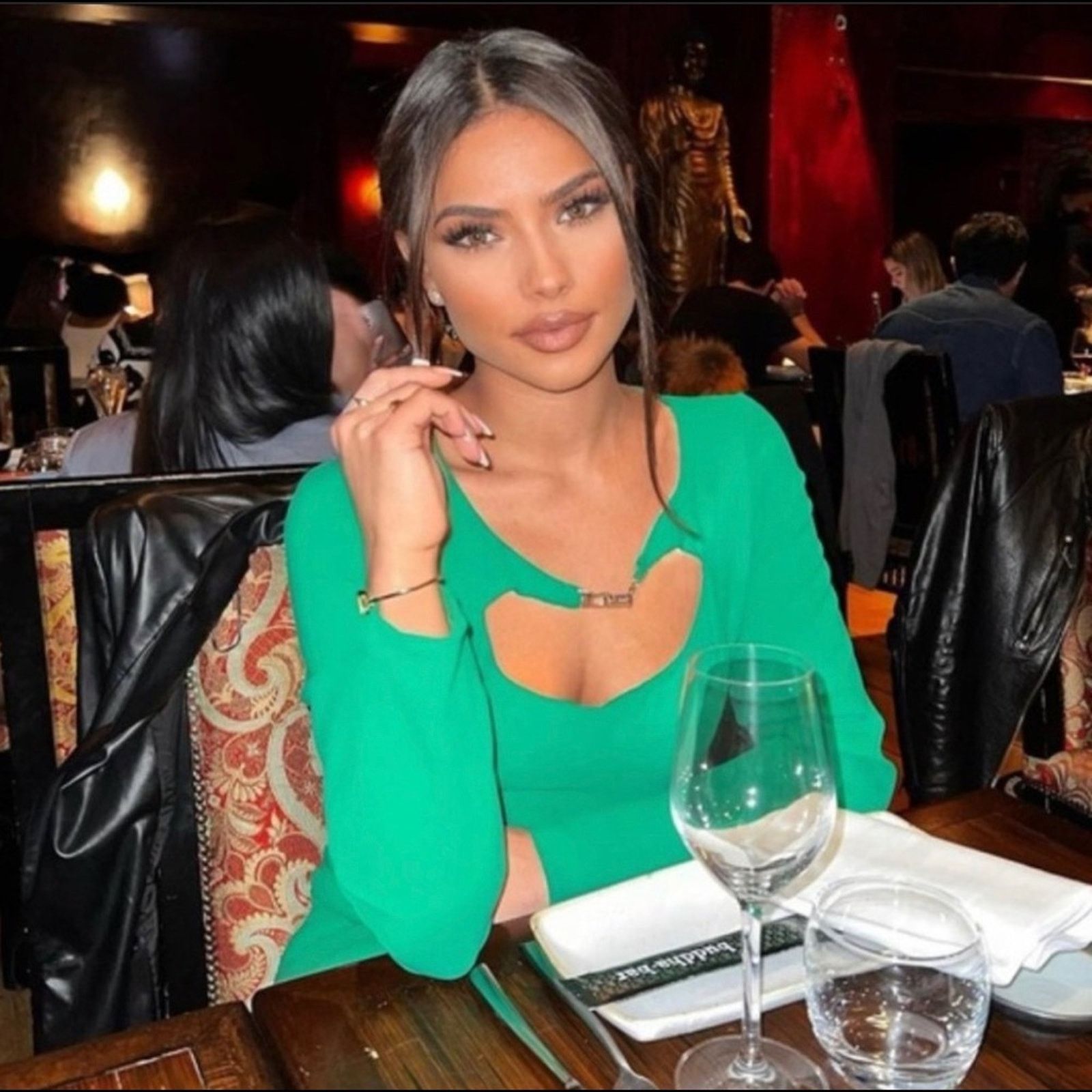 Zara ZARA BLOGGER FAVORITE CUT OUT MIDI DRESS GREEN Size XS / US 0-2 / IT 36-38 - 7 Thumbnail