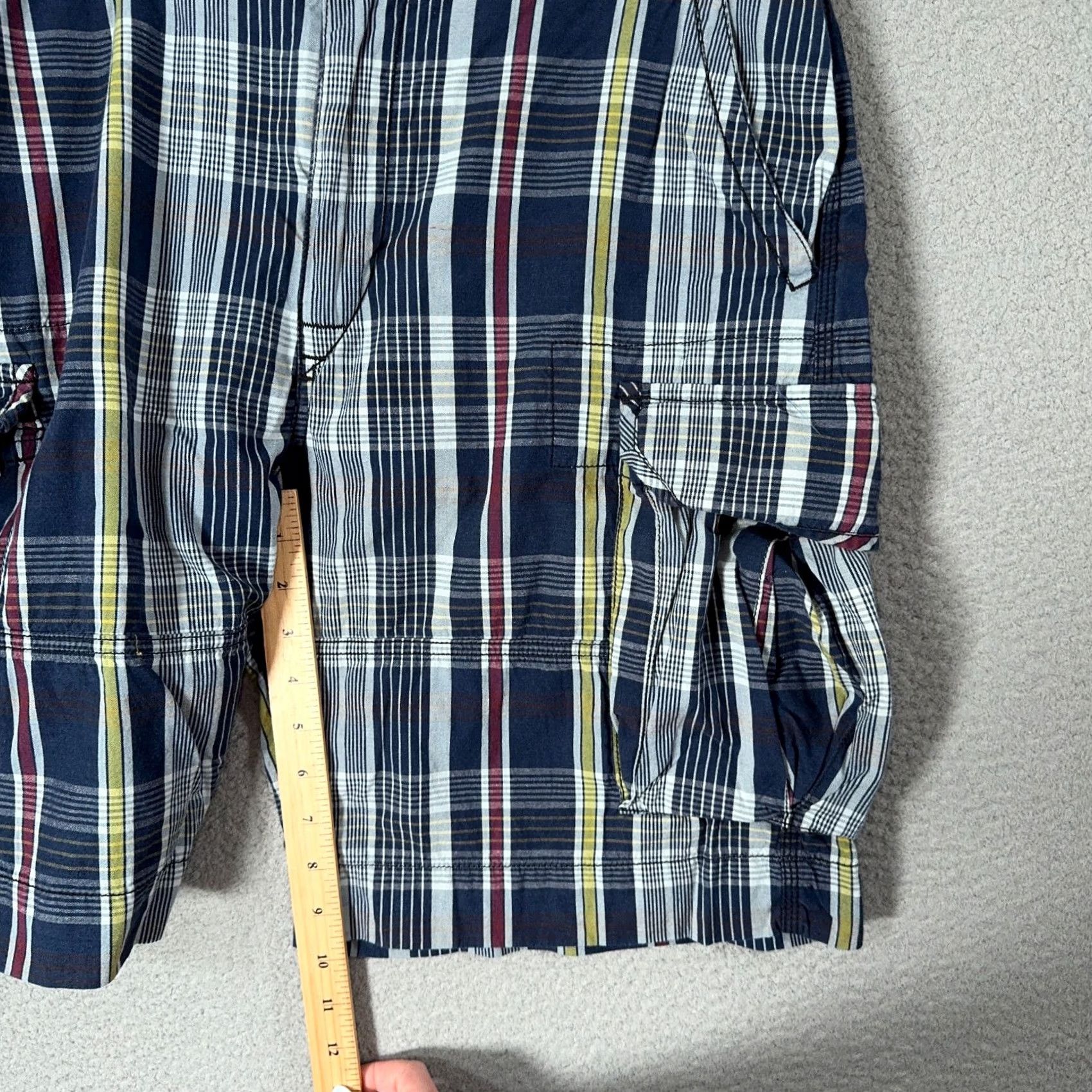 Polo Ralph Lauren VINTAGE Polo Ralph Lauren Patchwork Madras Cargo Shorts Mens 34 Blue Plaid 10" Polo Ralph Lauren Shorts Cargo Mens 34 Blue Plaid 10" Size US S / EU 44-46 / 1 - 5 Thumbnail