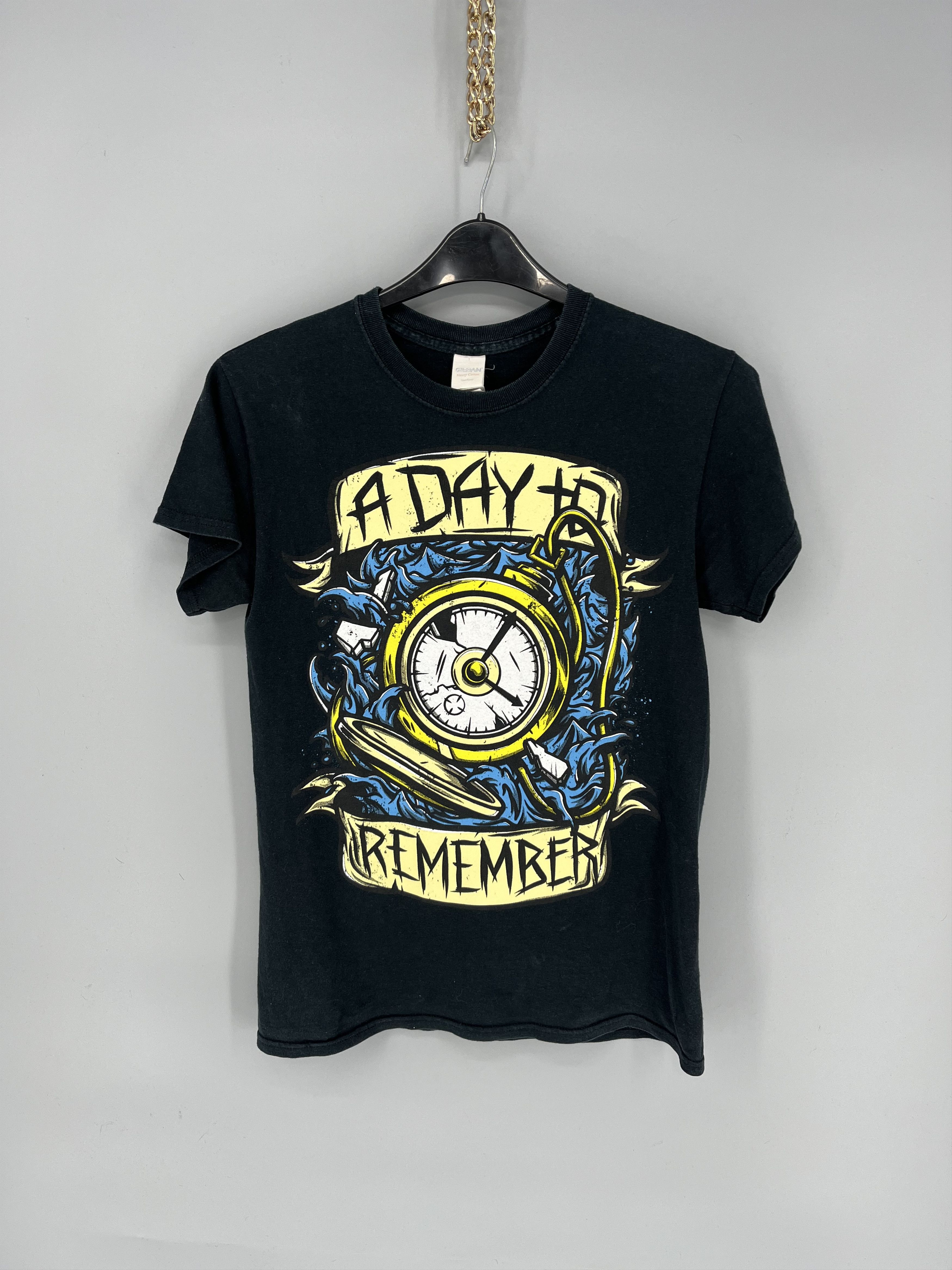 Amazon.co.jp: A DAY TO REMEMBER Tシャツ Mサイズ BLACK