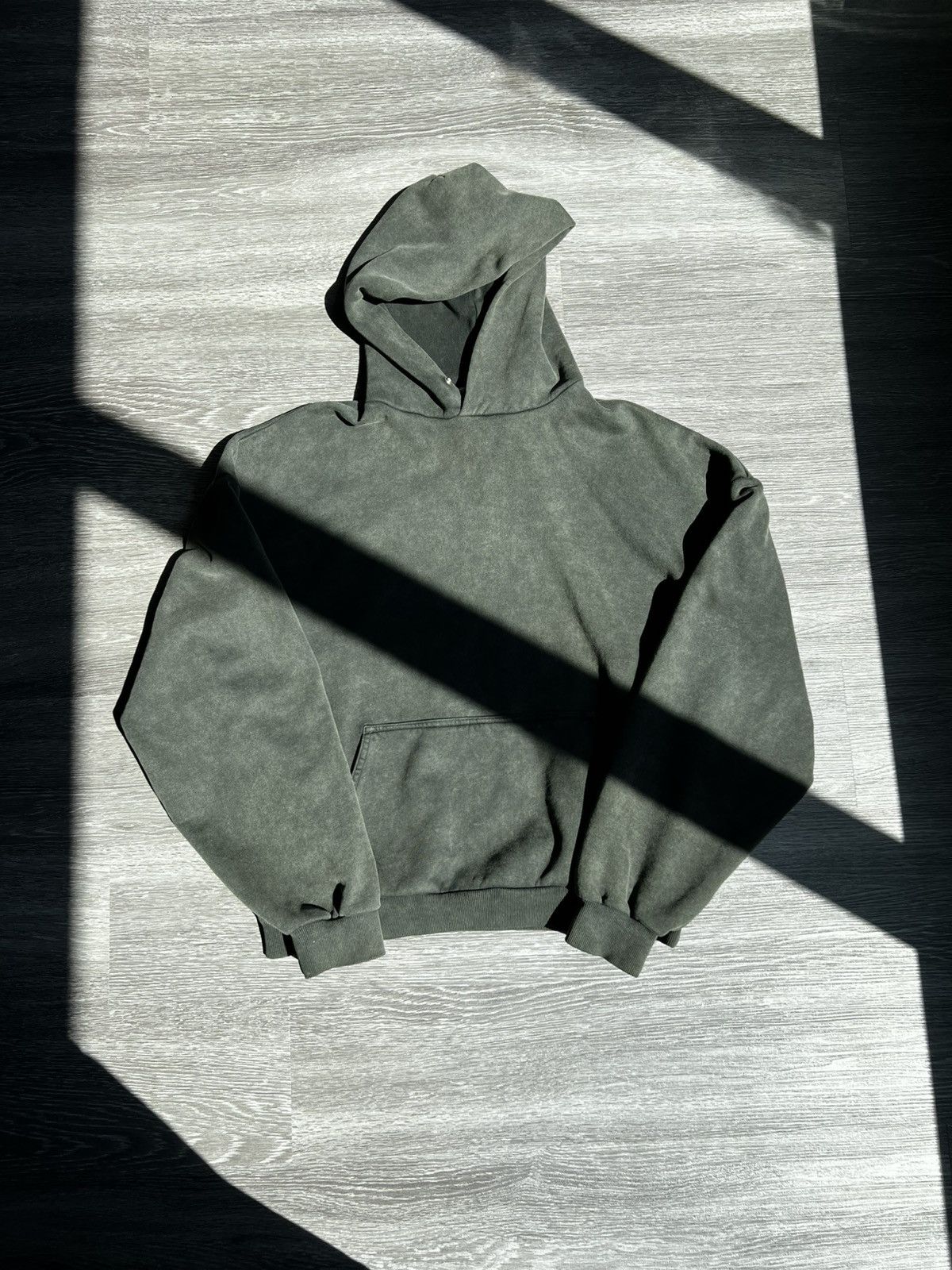 トップス Vujade UNEVEN DYE SNAP HOODIE Vuja De Vuja De Uneven Dye Snap Hoodie | Grailed