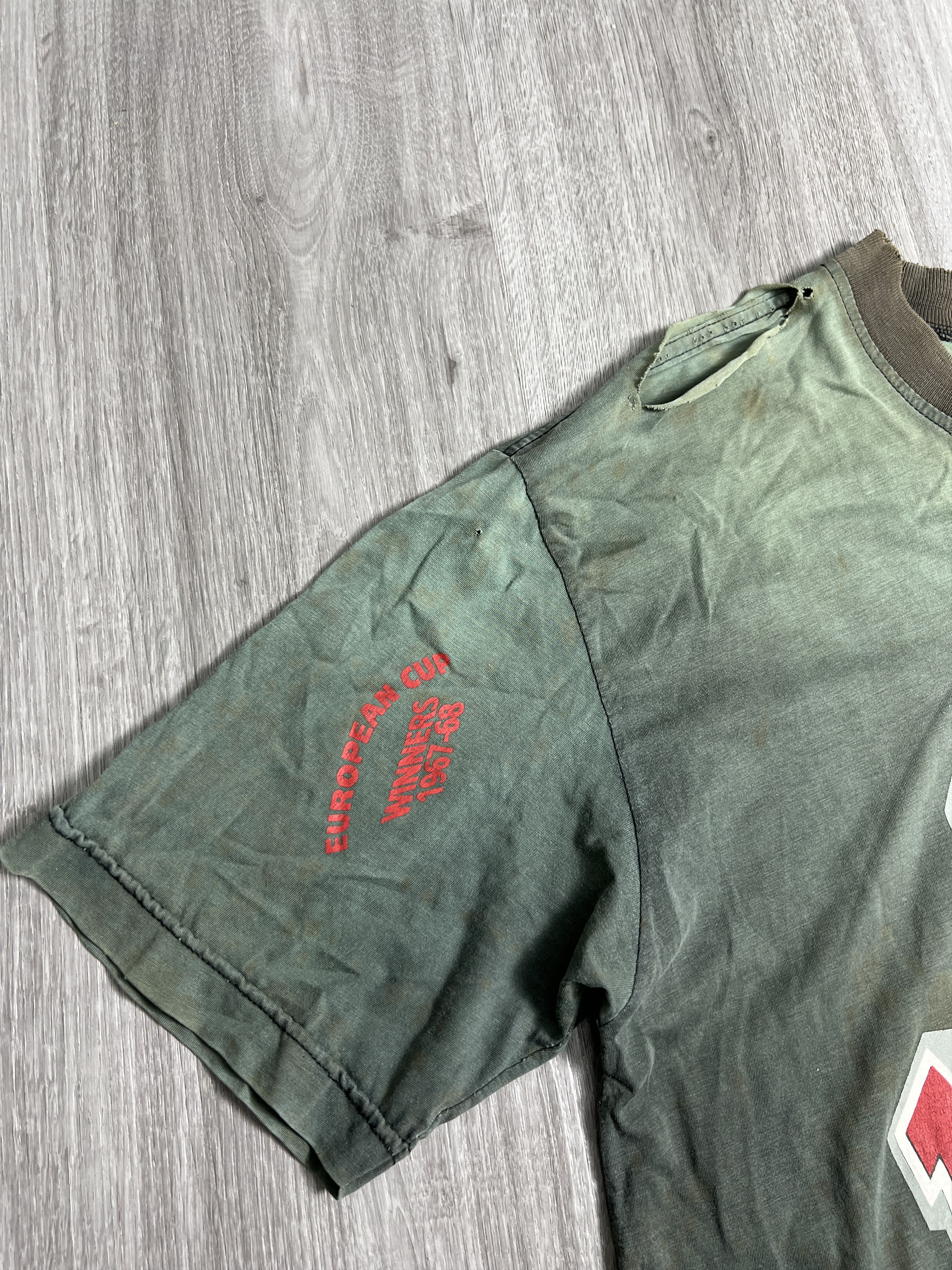 Vintage Vintage 90s Manchester United Fan Made Tee GTME625 Size US L / EU 52-54 / 3 - 5 Thumbnail