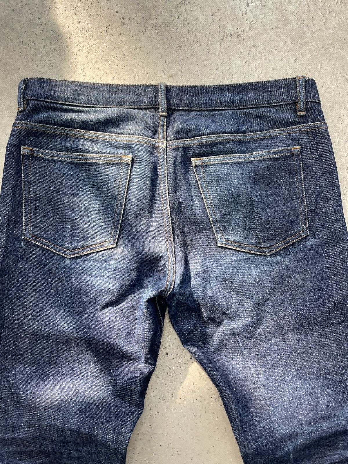 A.P.C. A.P.C. raw selvedge denim jeans France minimal classic Size US 31 - 11 Thumbnail