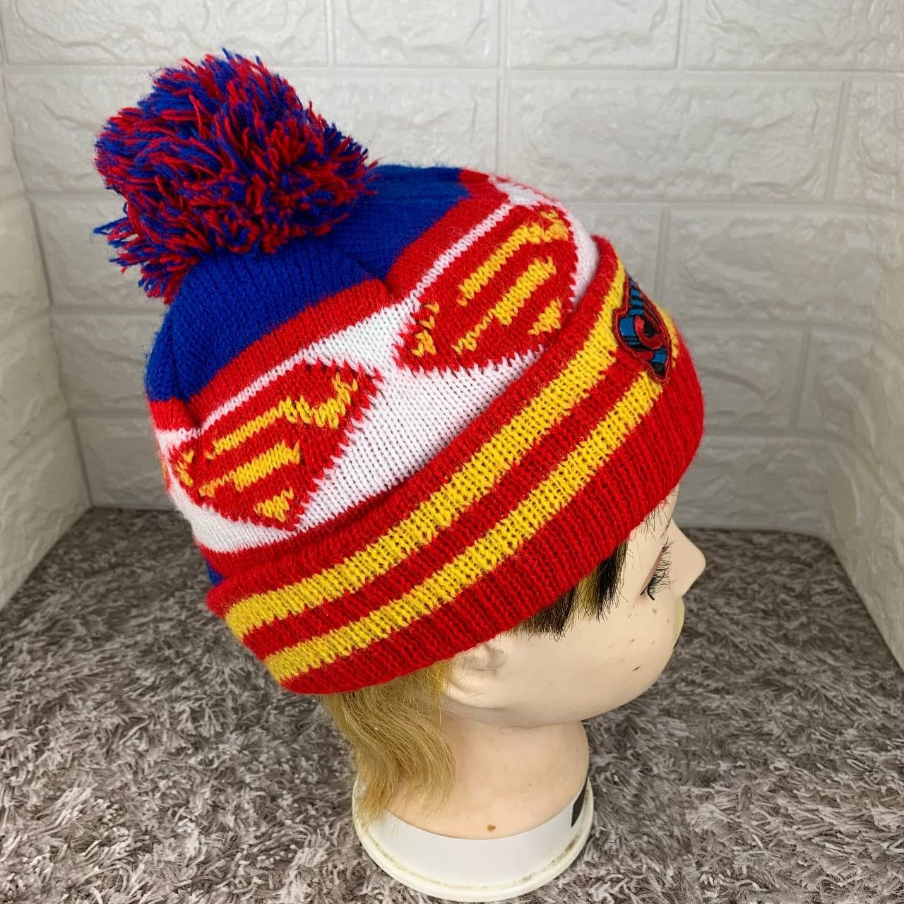 DC Comics × Disney SUPERMAN HAT Size ONE SIZE - 5 Thumbnail